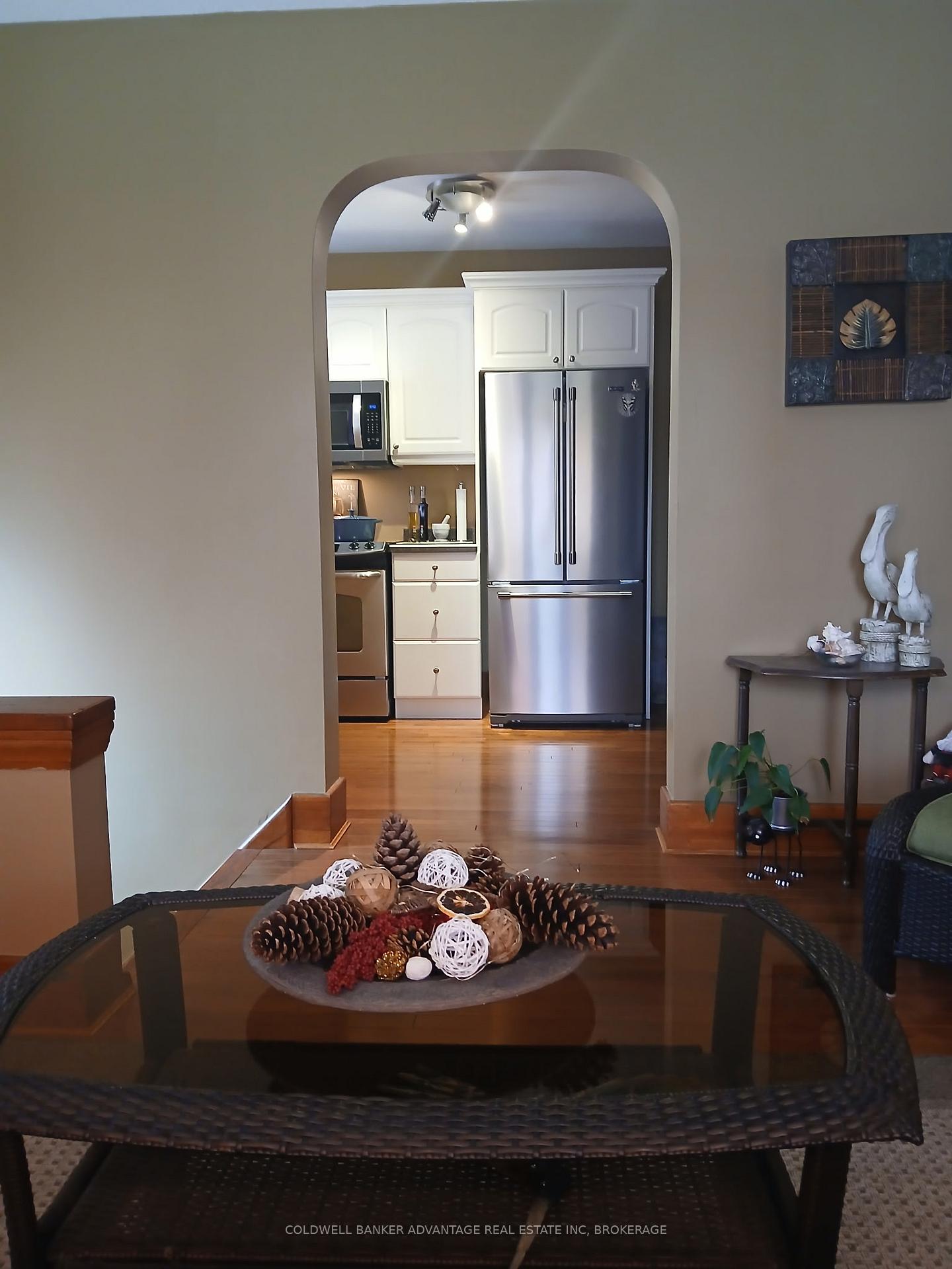 Photo 6 of 93 Garner Avenue E, Welland, Welland Downtown — HOMEH