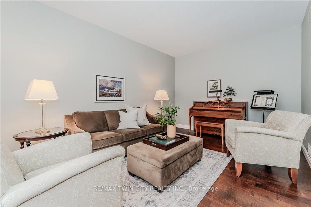 Photo 9 of 512 Claridge Drive, Waterloo — HOMEH