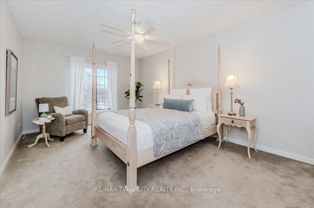Photo 29 of 512 Claridge Drive, Waterloo — HOMEH