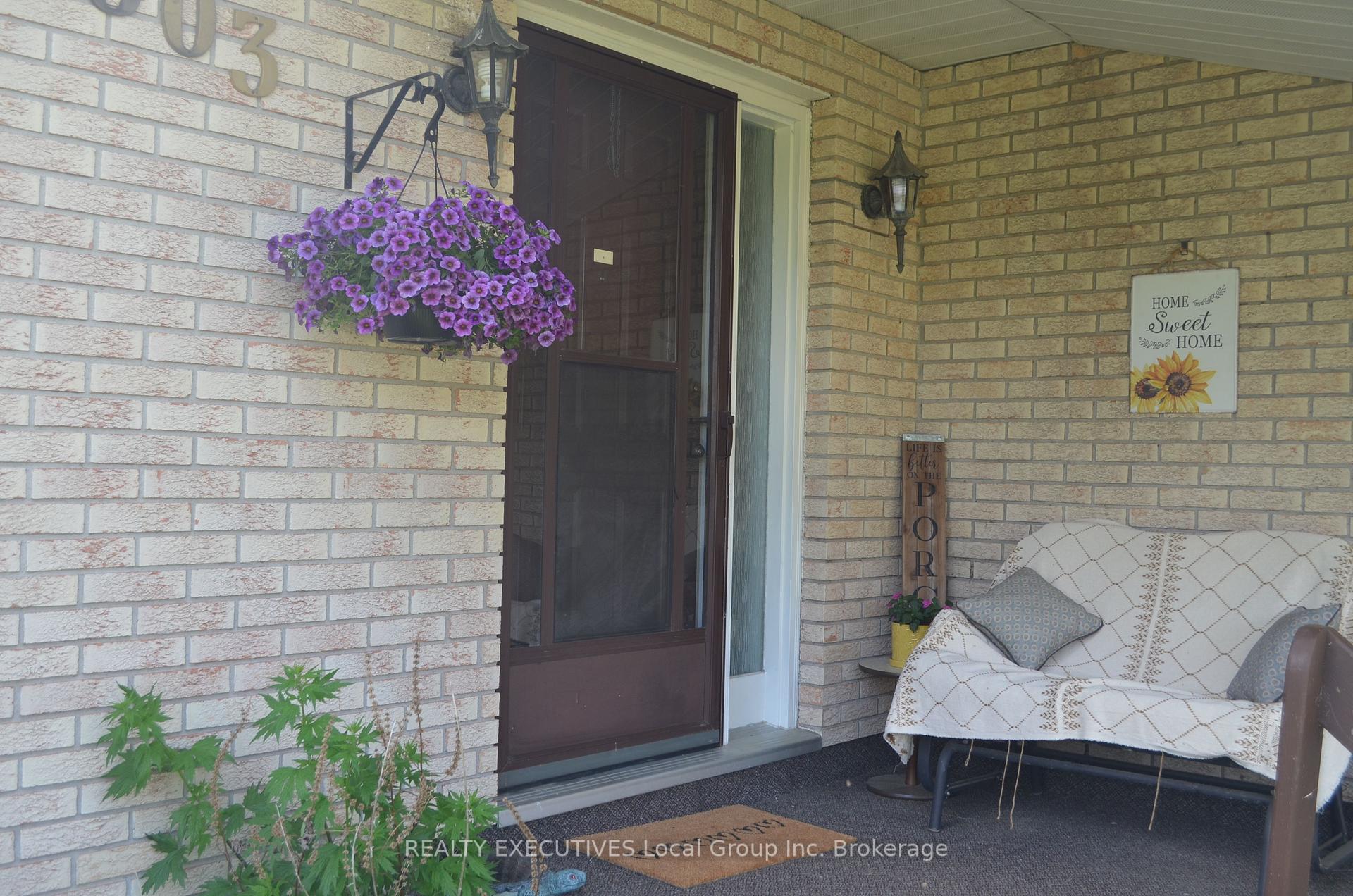 Photo 15 of 503 Morrison Street W, Powassan, Trout Creek — HOMEH
