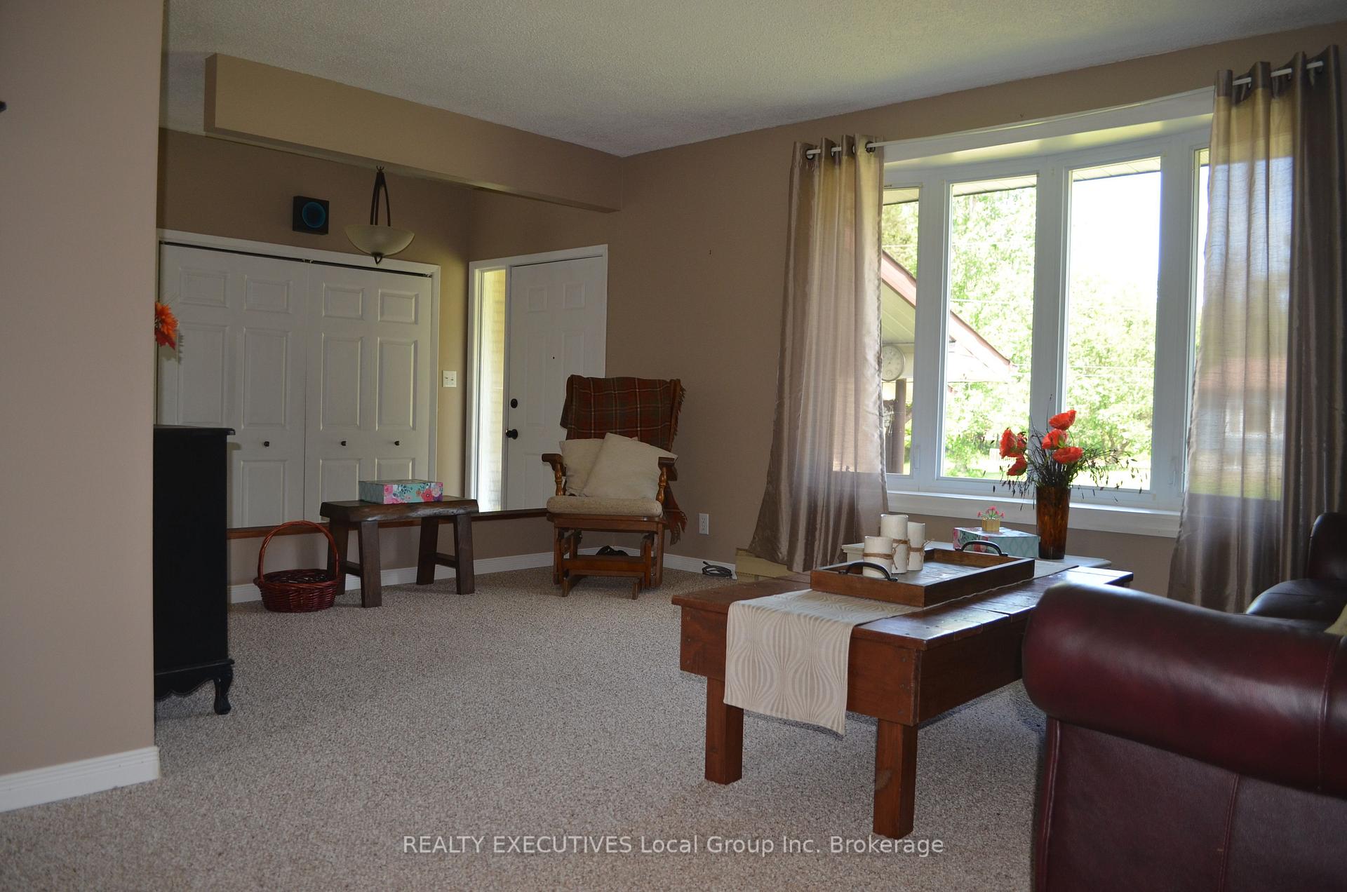 Photo 14 of 503 Morrison Street W, Powassan, Trout Creek — HOMEH