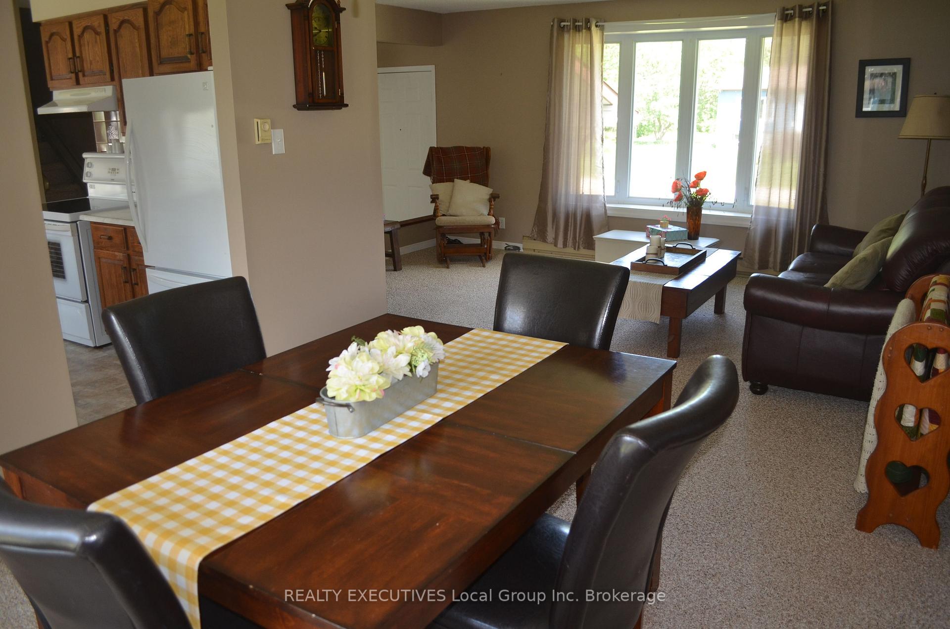 Photo 44 of 503 Morrison Street W, Powassan, Trout Creek — HOMEH