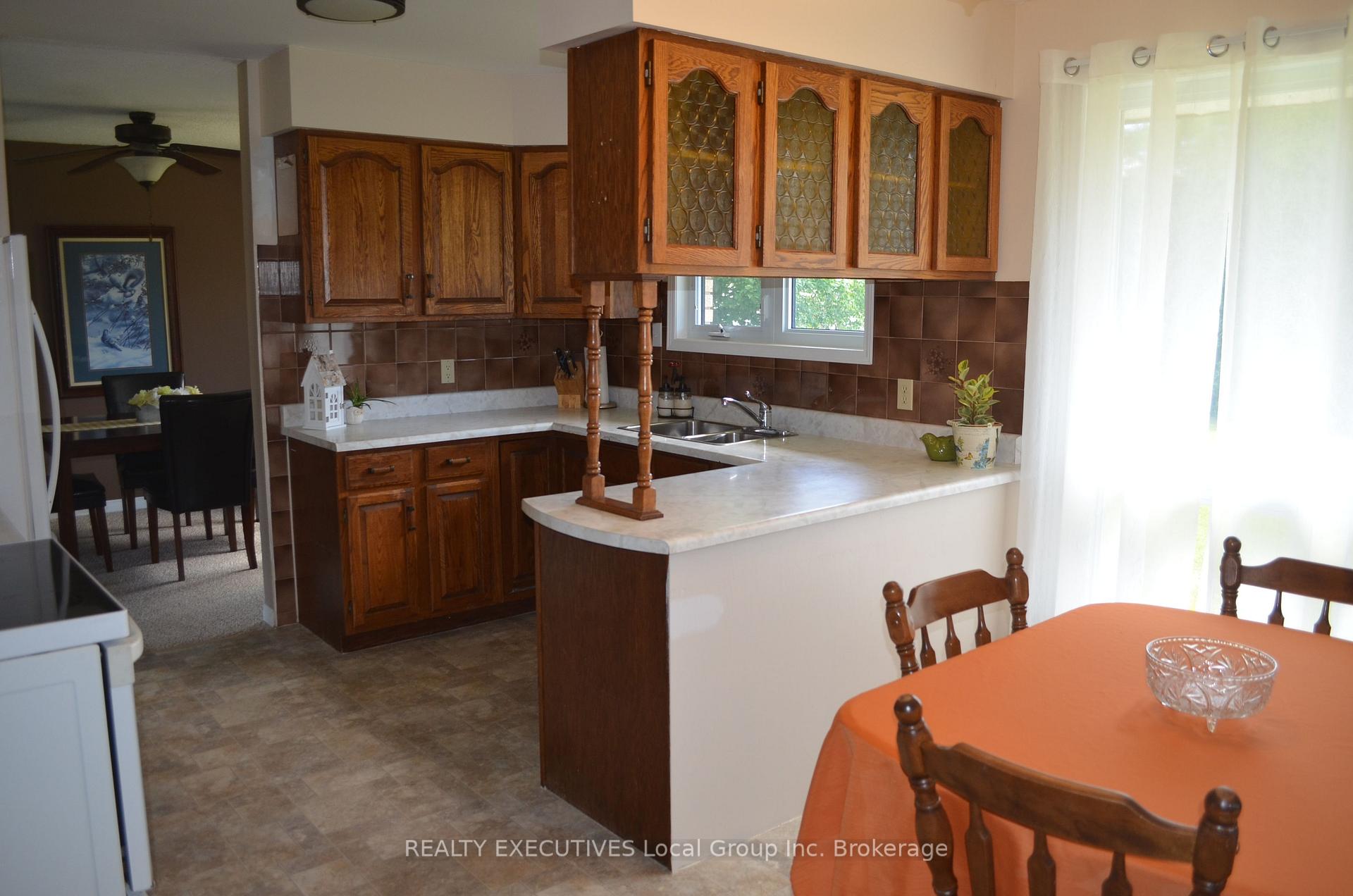Photo 31 of 503 Morrison Street W, Powassan, Trout Creek — HOMEH
