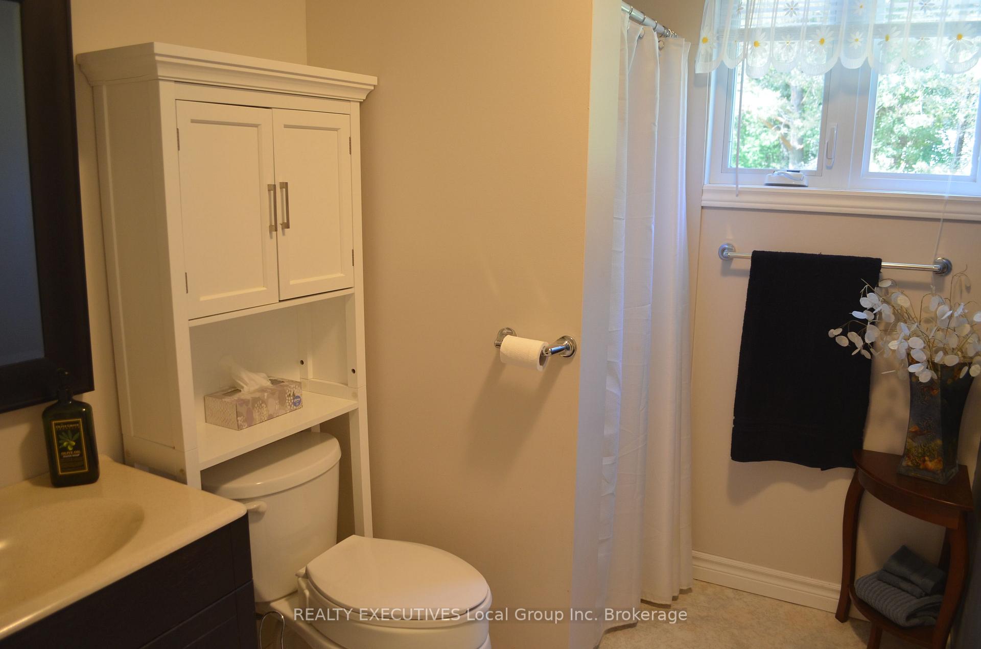 Photo 26 of 503 Morrison Street W, Powassan, Trout Creek — HOMEH