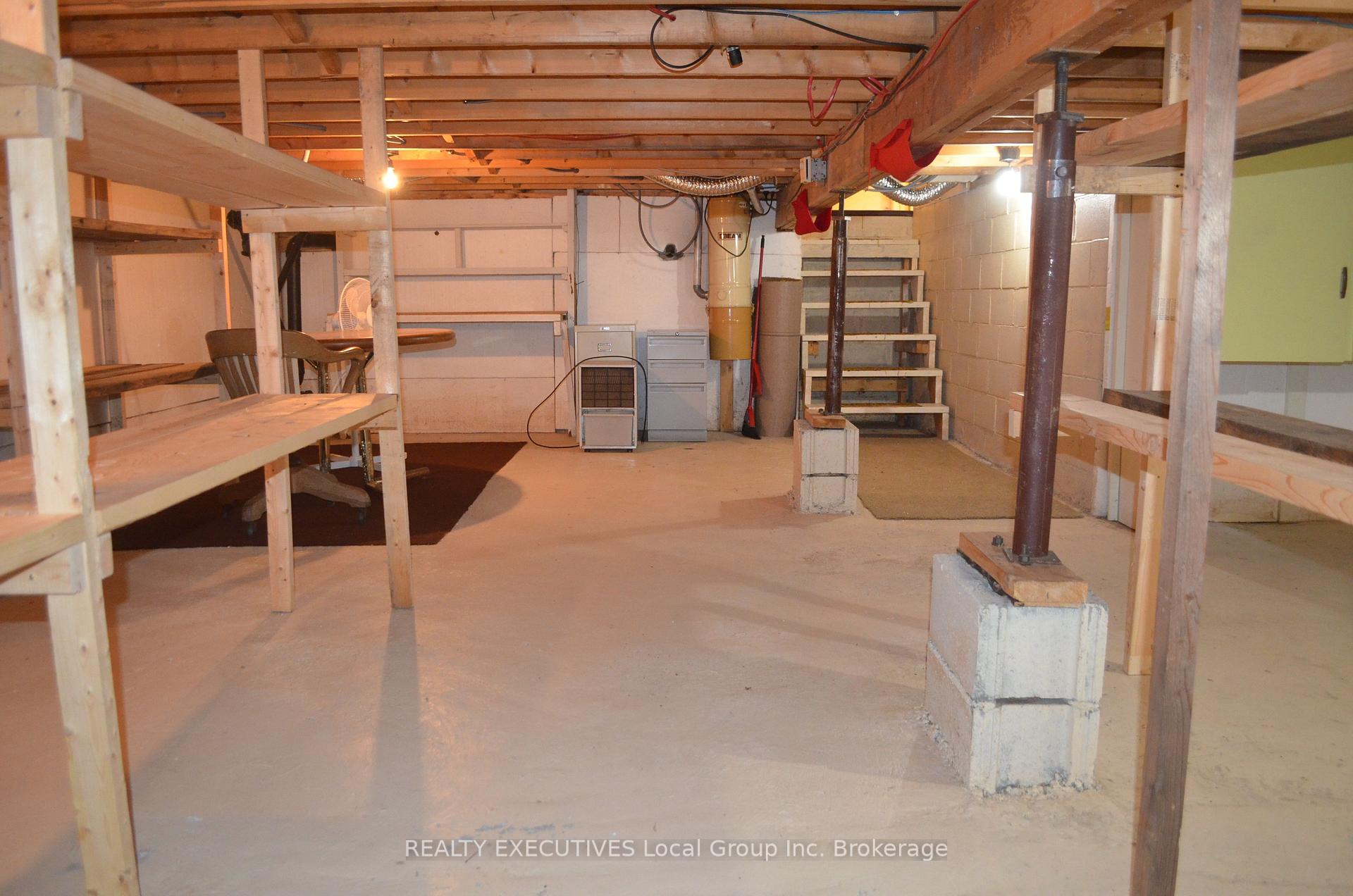 Photo 25 of 503 Morrison Street W, Powassan, Trout Creek — HOMEH