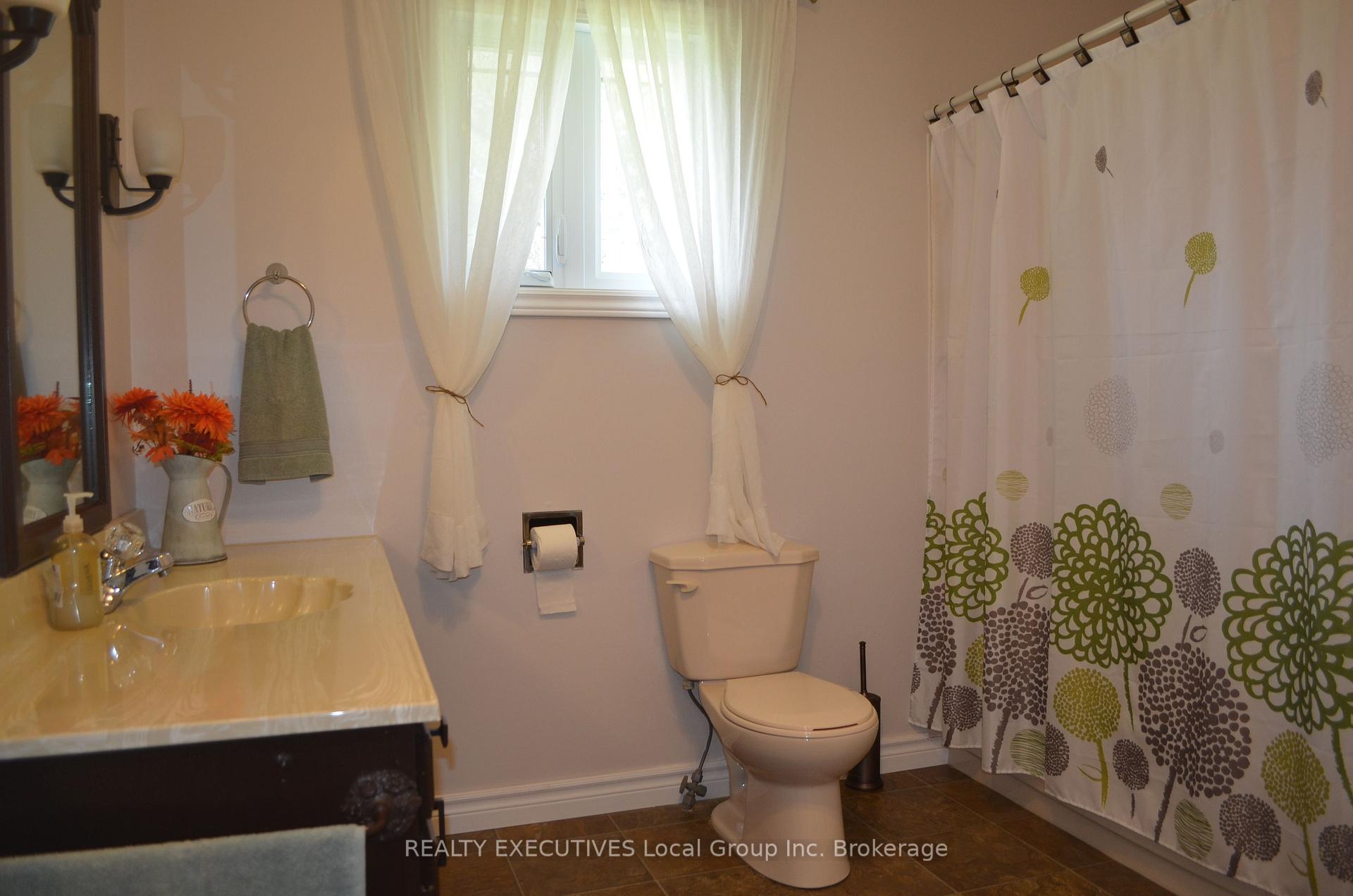 Photo 23 of 503 Morrison Street W, Powassan, Trout Creek — HOMEH