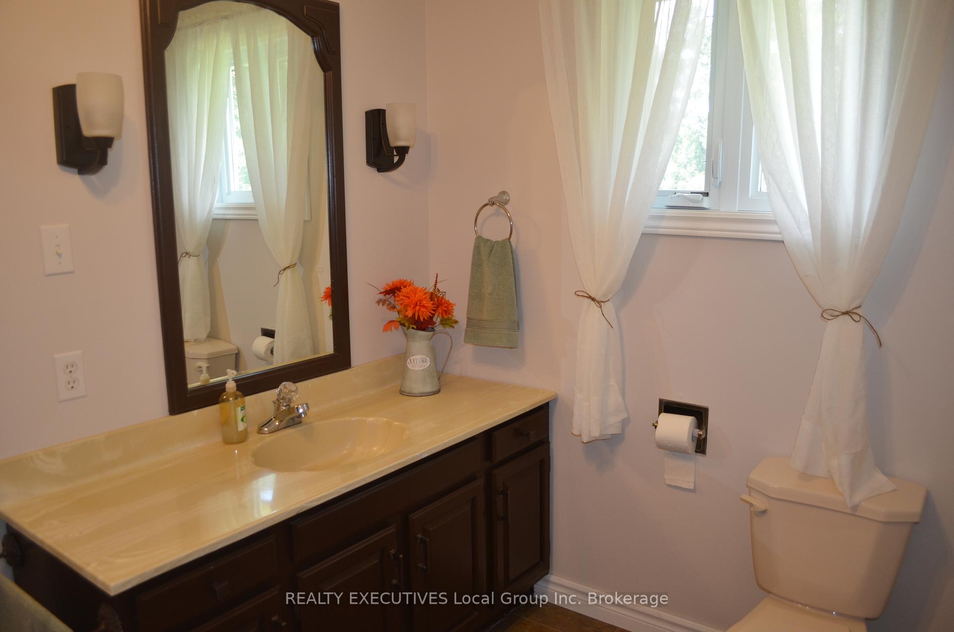 Photo 20 of 503 Morrison Street W, Powassan, Trout Creek — HOMEH