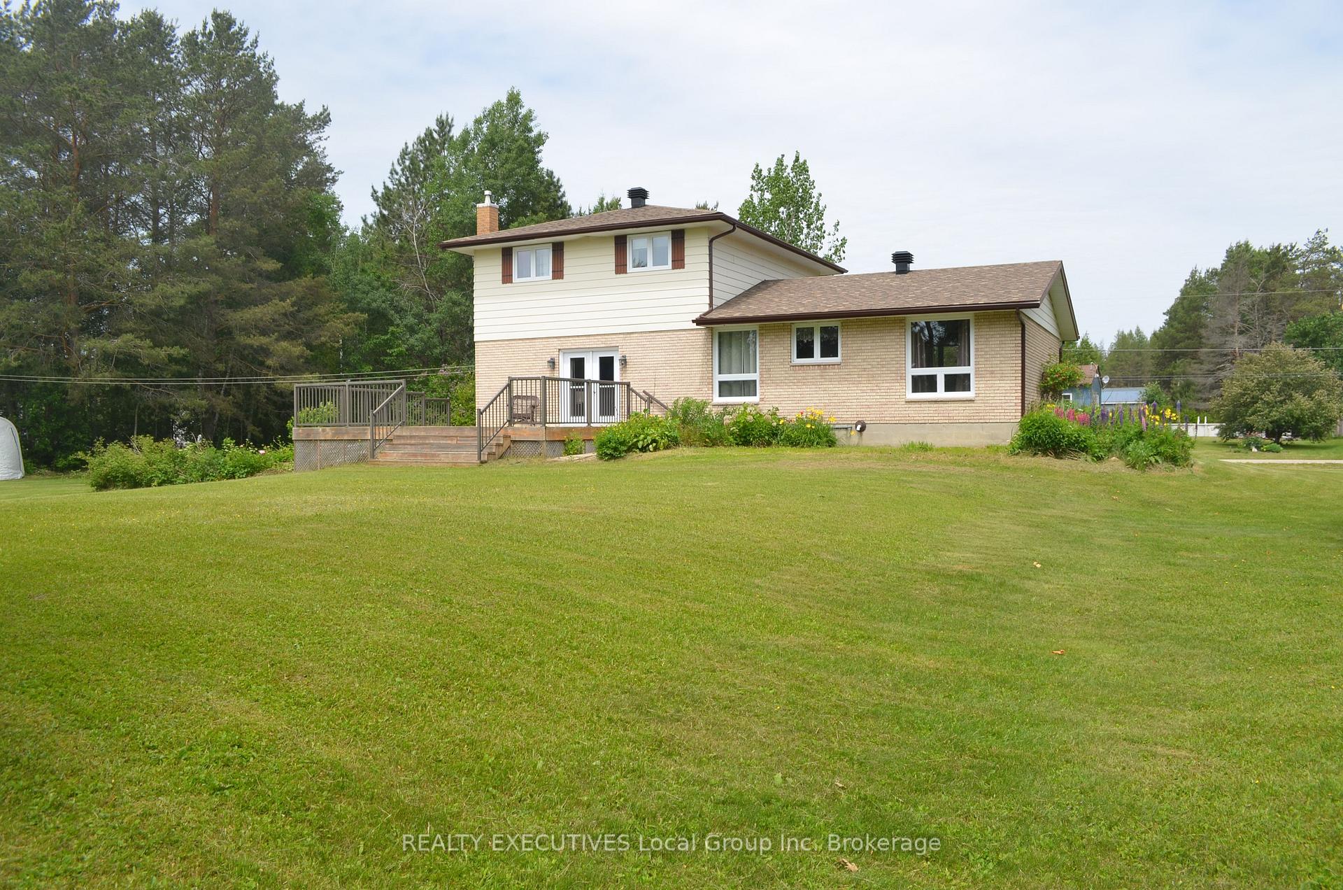 Photo 47 of 503 Morrison Street W, Powassan, Trout Creek — HOMEH