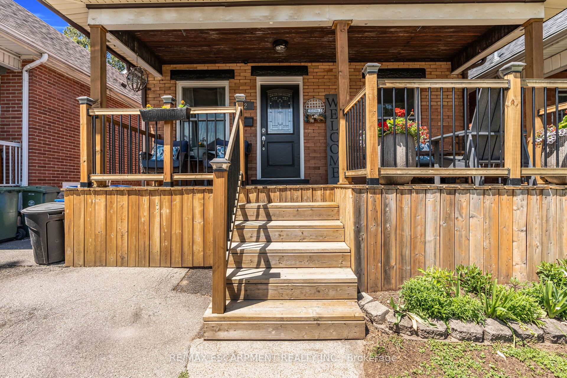 Photo 7 of 52 Graham Avenue S, Hamilton, Delta — HOMEH