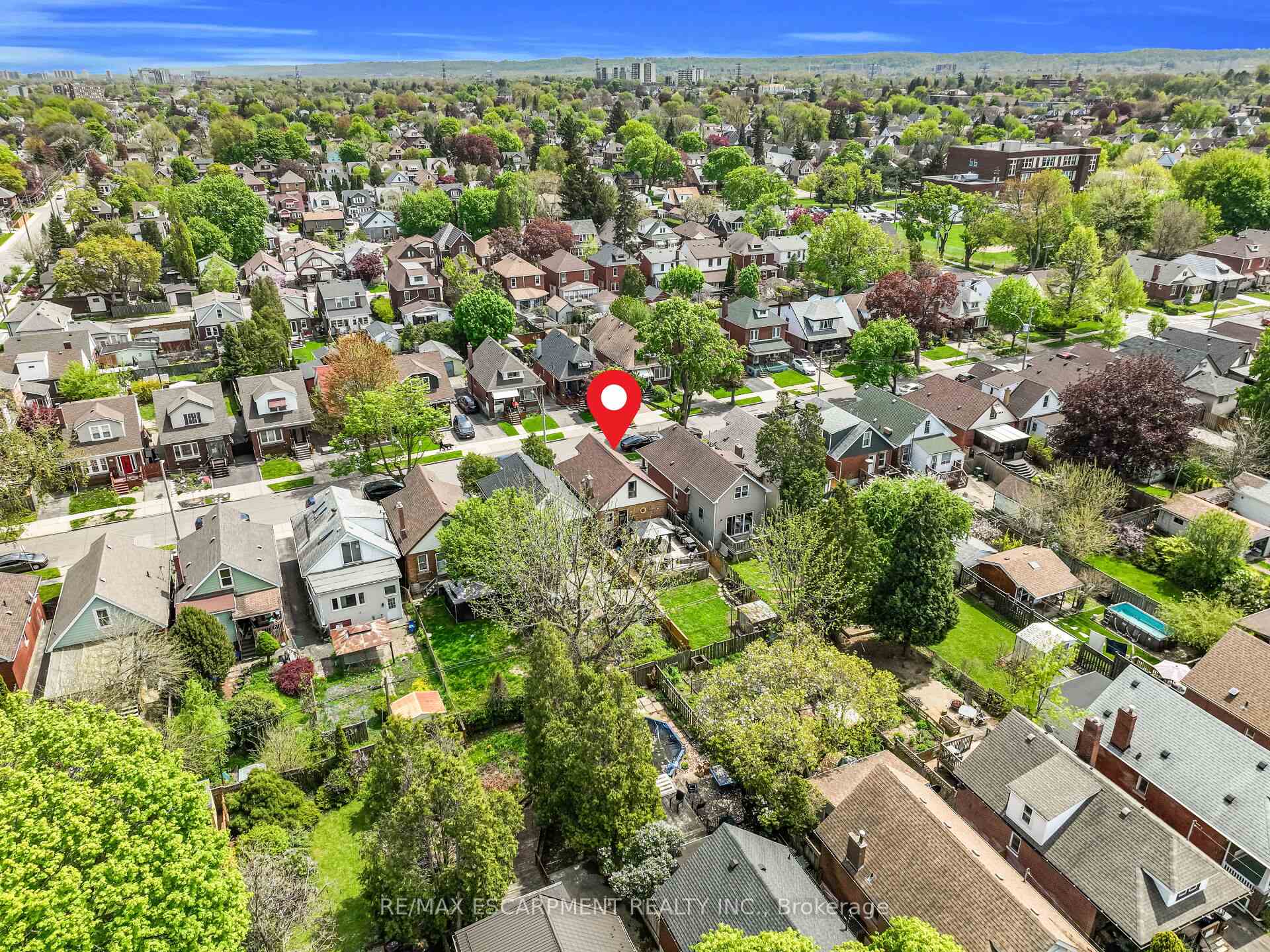 Photo 48 of 52 Graham Avenue S, Hamilton, Delta — HOMEH