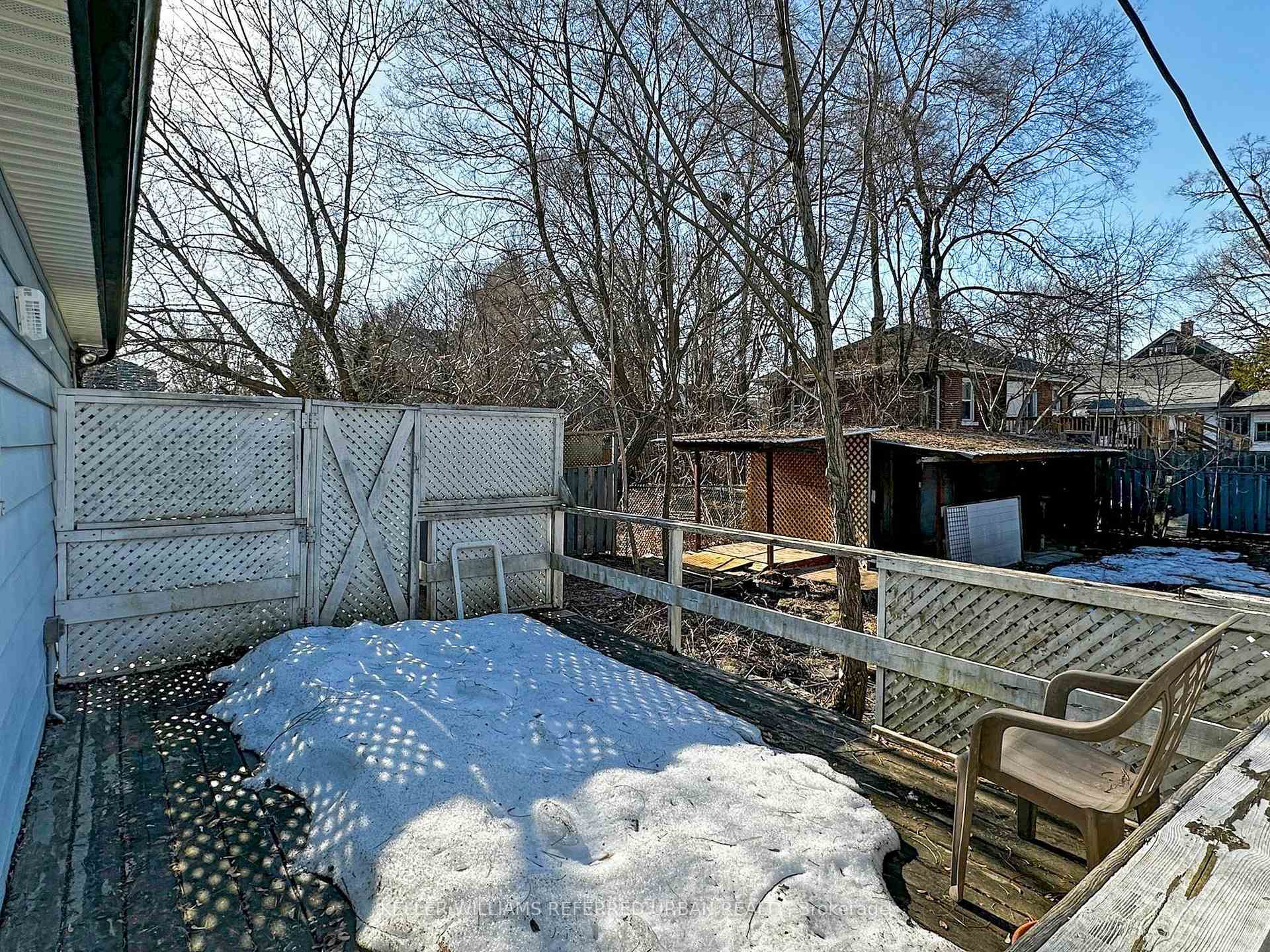 Photo 14 of 30 Perry Street, Barrie, Queen's Park — HOMEH