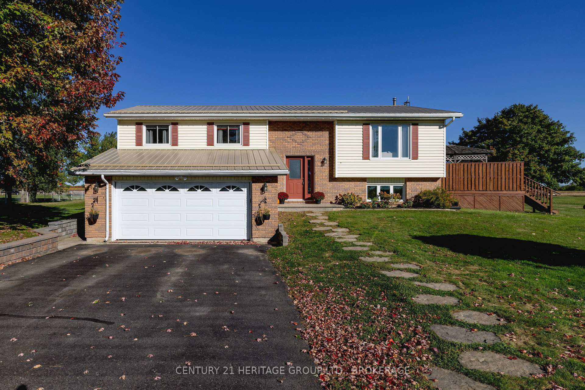 Photo 1 of 4376 Wilmer Road, Frontenac, Frontenac South — HOMEH