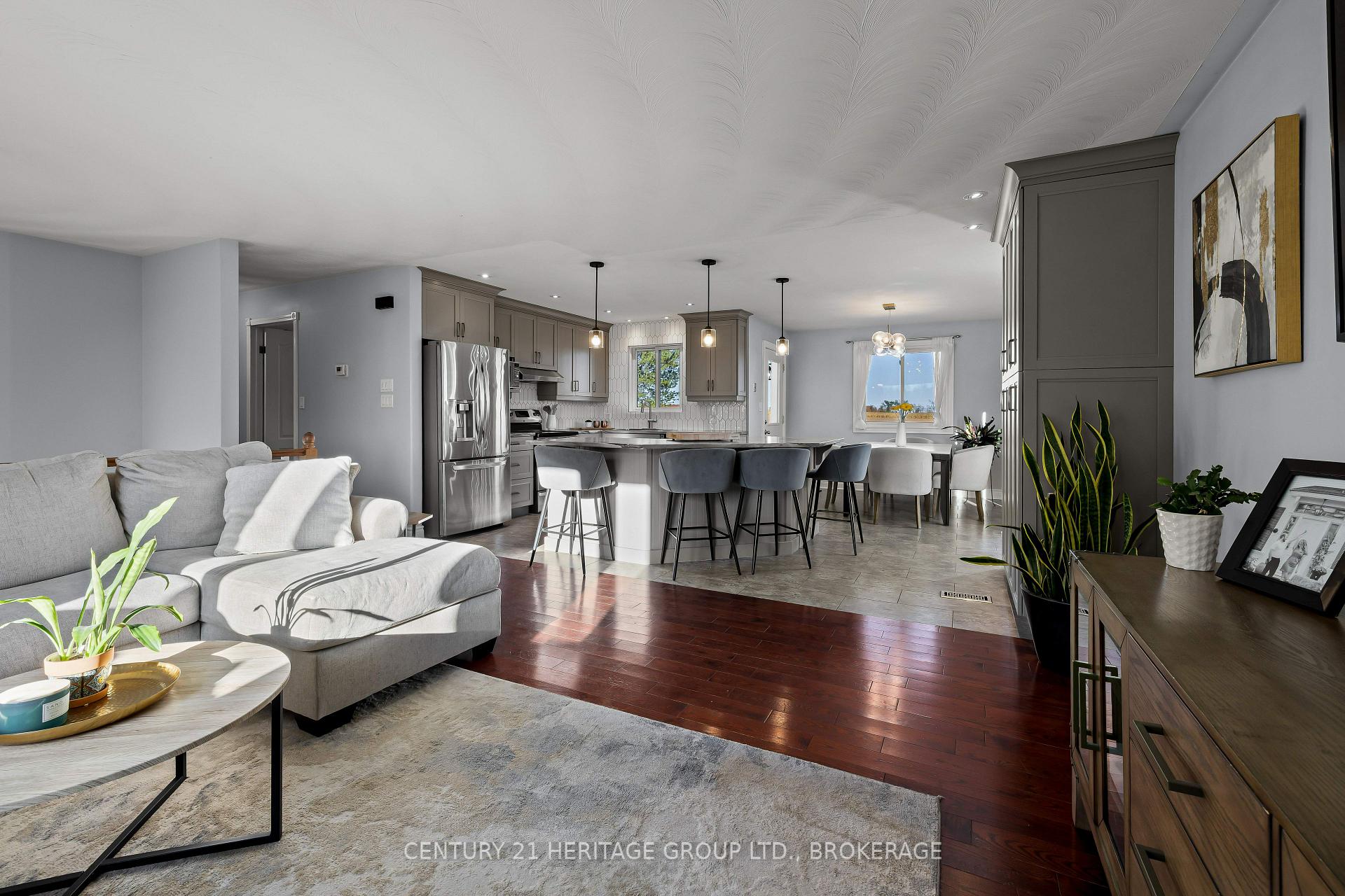 Photo 8 of 4376 Wilmer Road, Frontenac, Frontenac South — HOMEH