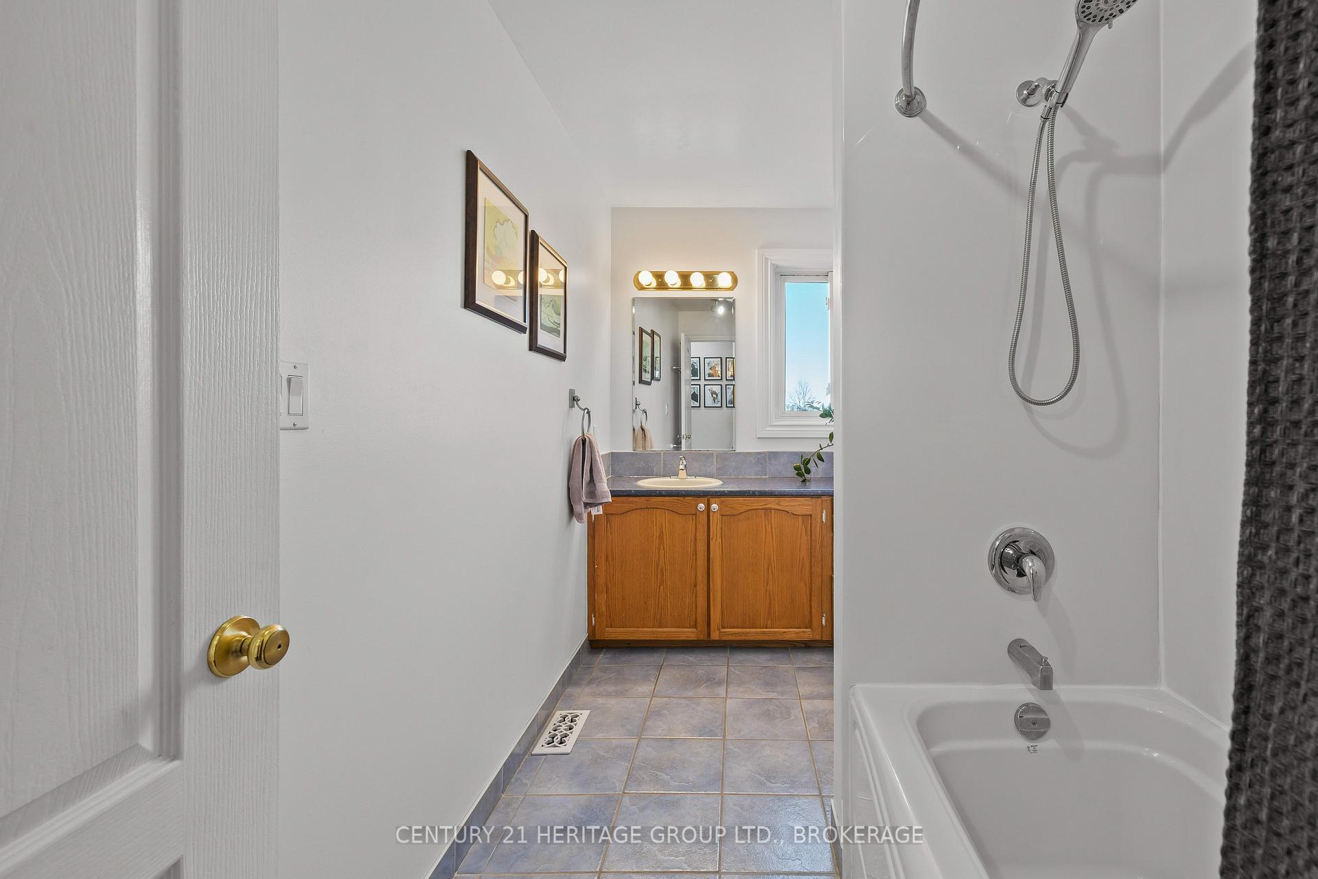 Photo 26 of 4376 Wilmer Road, Frontenac, Frontenac South — HOMEH