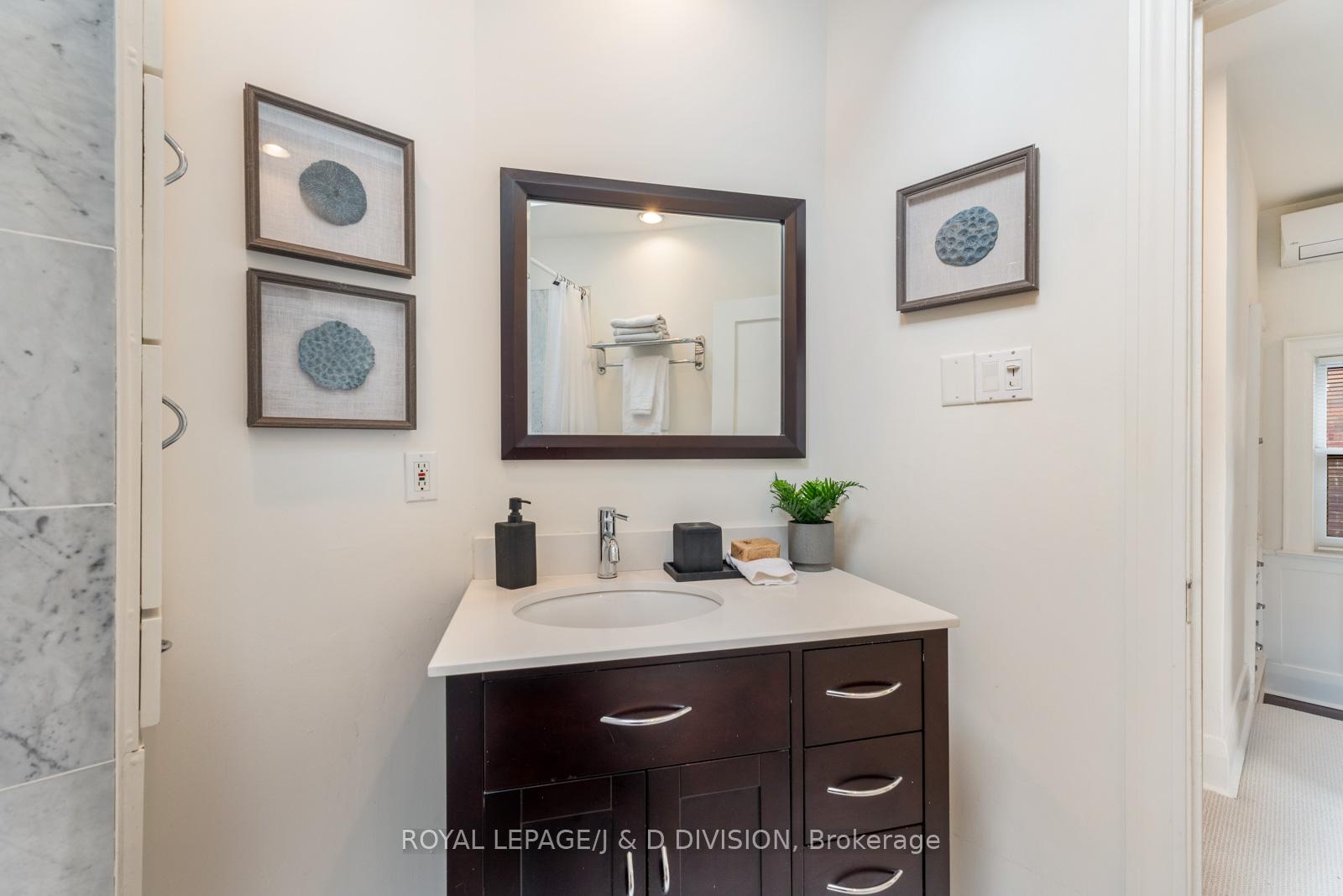 Photo 19 of 360 Briar Hill Avenue, Toronto, Lawrence Park South — HOMEH