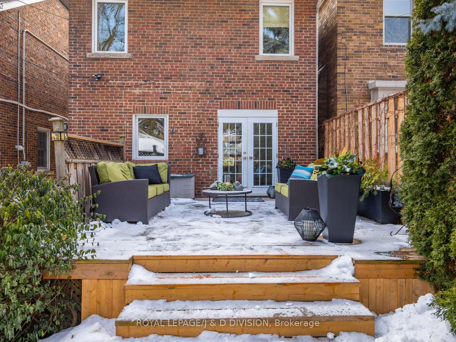 Photo 39 of 360 Briar Hill Avenue, Toronto, Lawrence Park South — HOMEH