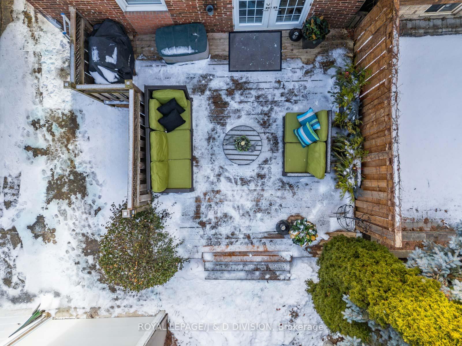 Photo 37 of 360 Briar Hill Avenue, Toronto, Lawrence Park South — HOMEH