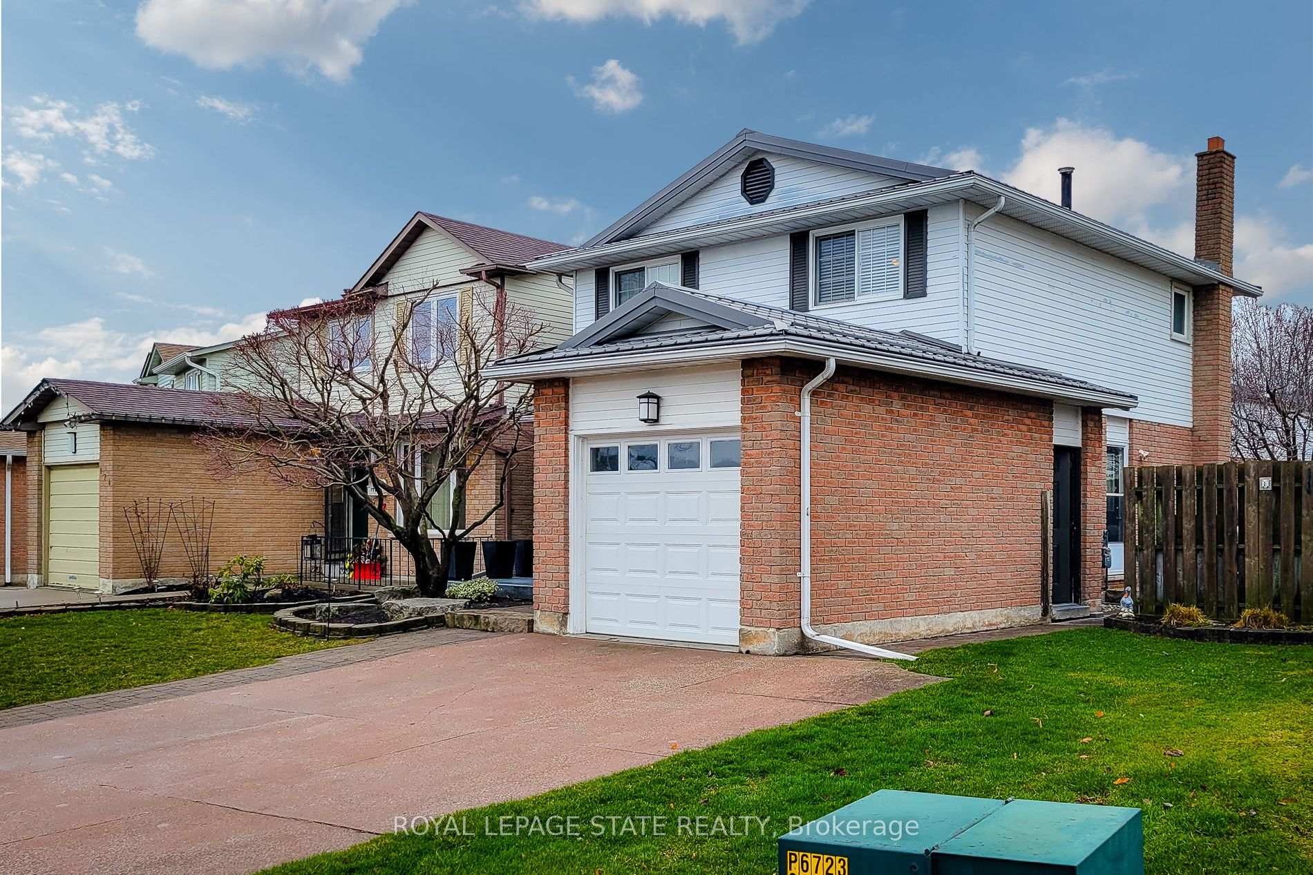Photo 3 of 170 Glenashton Drive, Hamilton, Stoney Creek — HOMEH