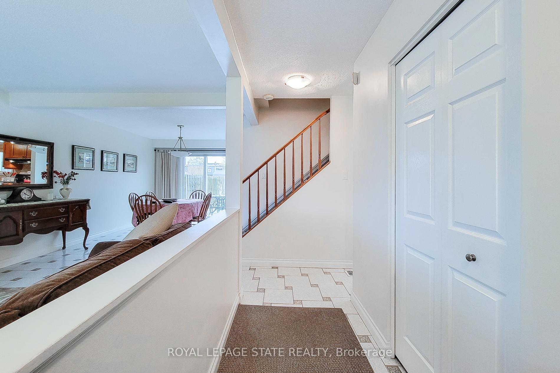 Photo 5 of 170 Glenashton Drive, Hamilton, Stoney Creek — HOMEH