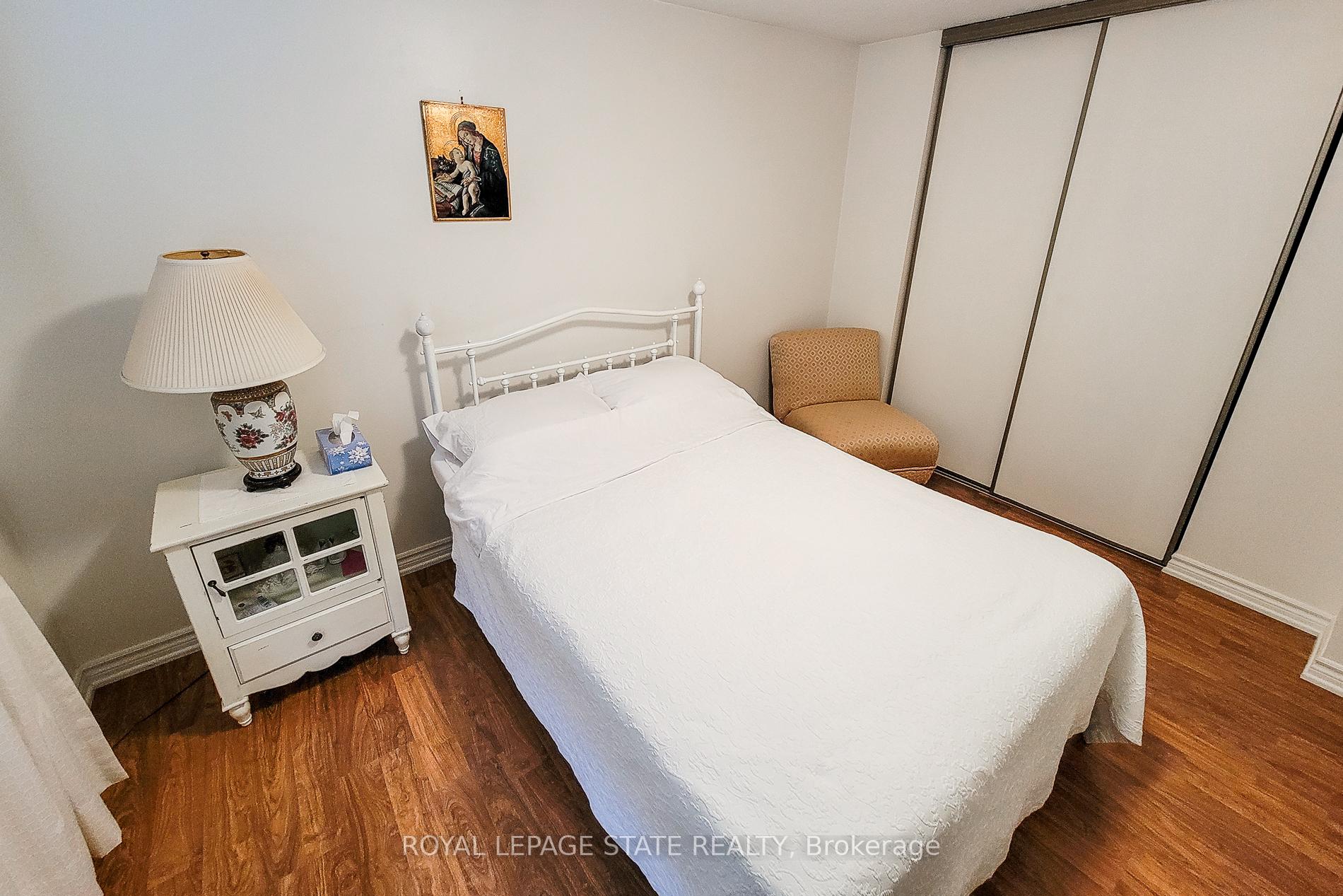 Photo 37 of 170 Glenashton Drive, Hamilton, Stoney Creek — HOMEH