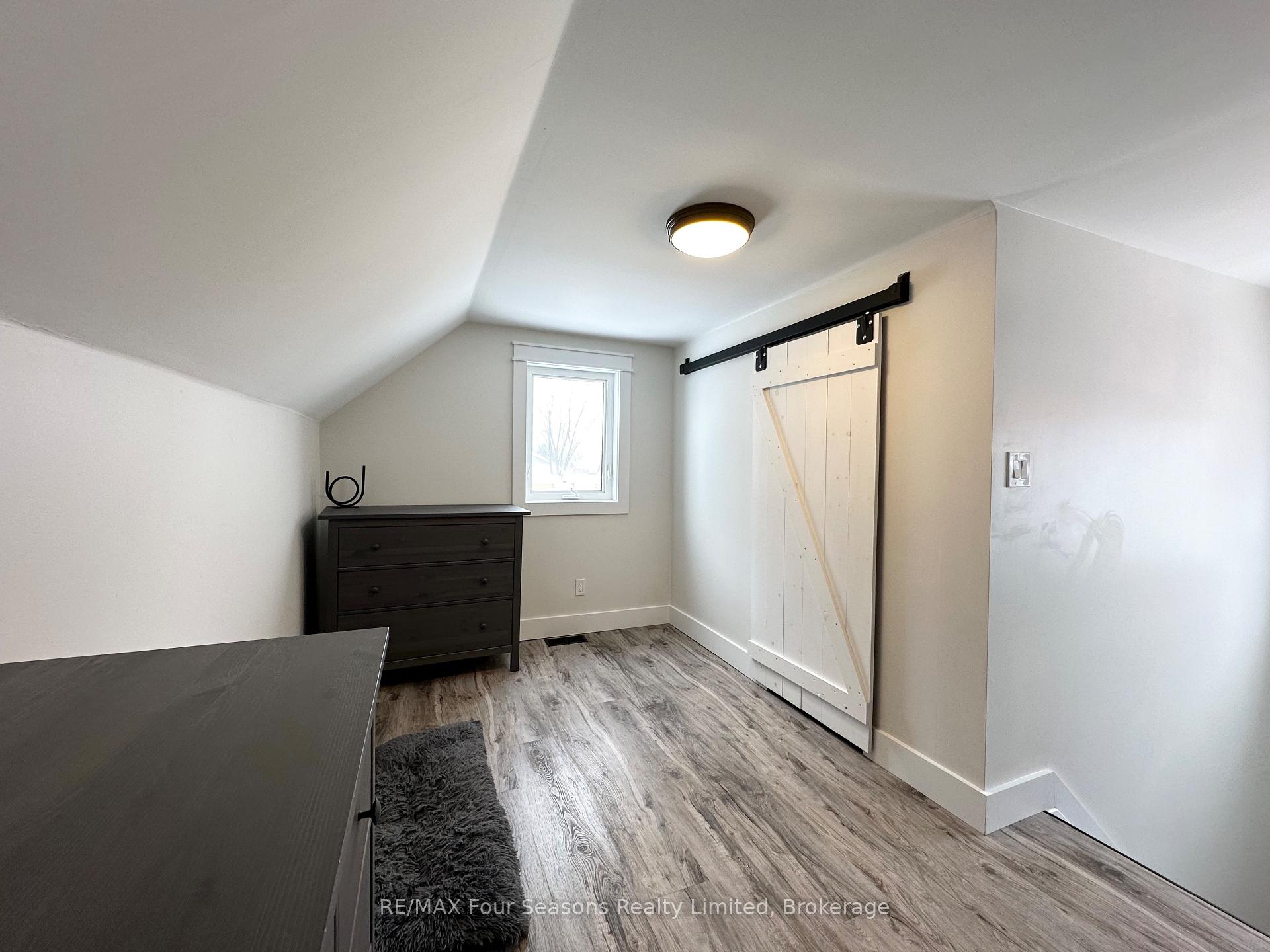 Photo 13 of 7455 County Road 91, Clearview, Stayner — HOMEH