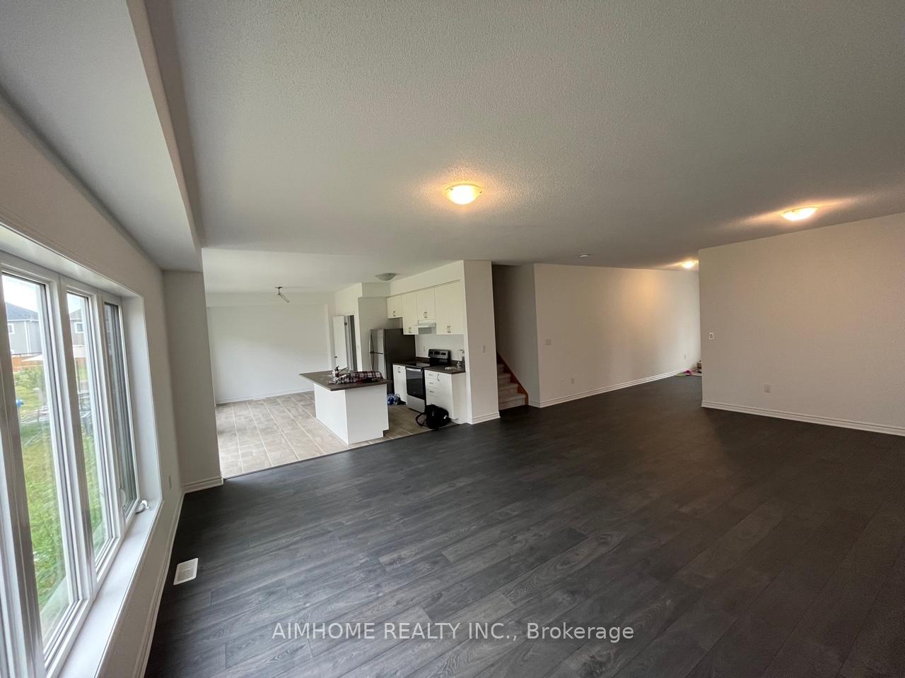 Photo 9 of 14 Catamaran Drive, Wasaga Beach — HOMEH