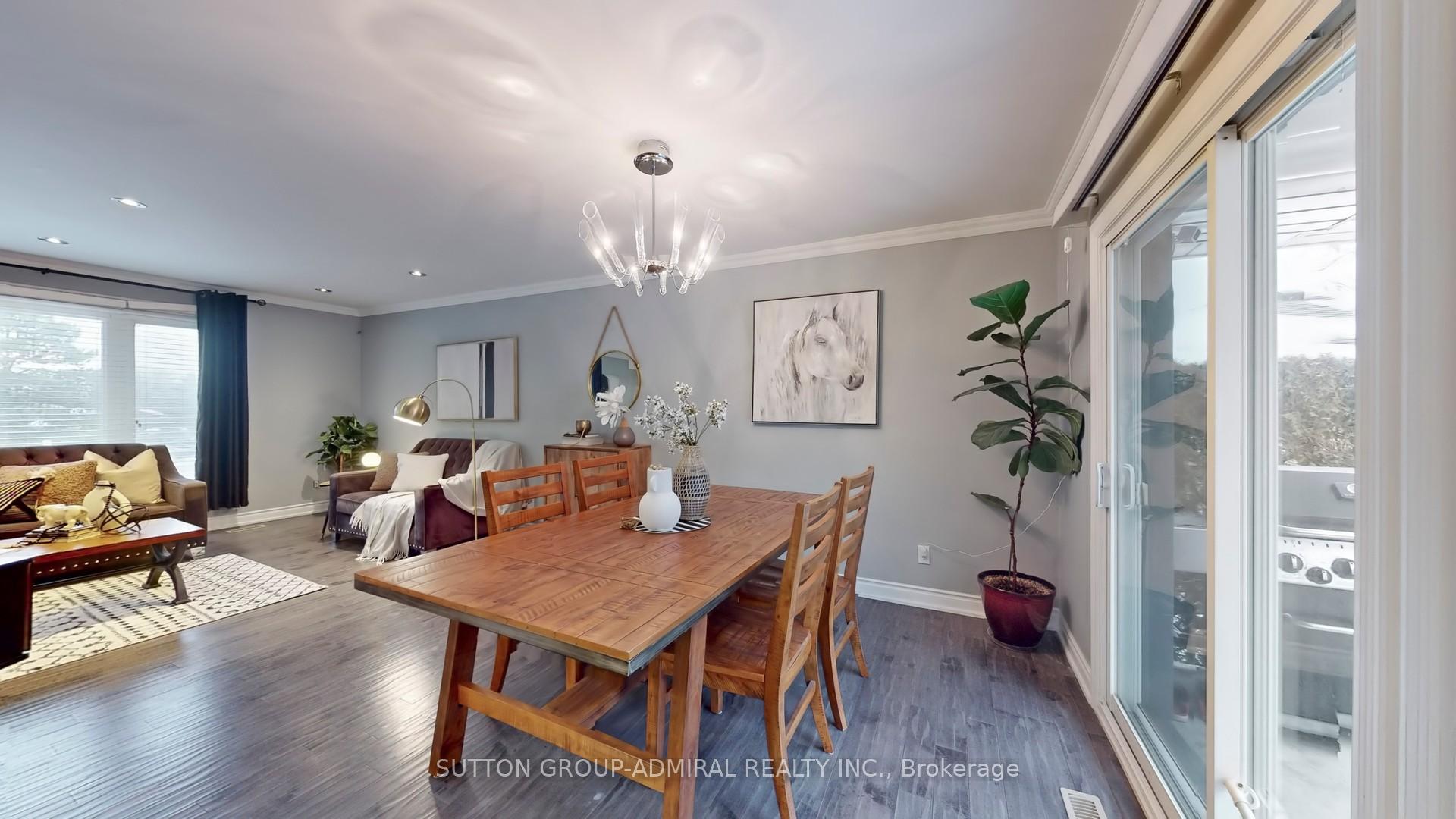 Photo 12 of 144 Kirk Drive, Markham, Royal Orchard — HOMEH