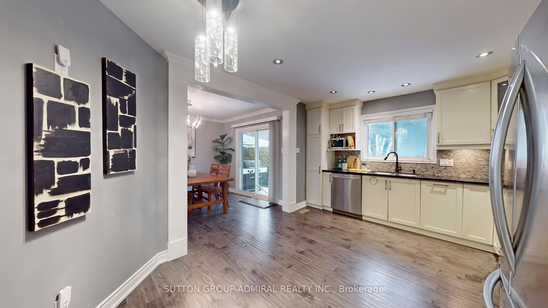 Photo 25 of 144 Kirk Drive, Markham, Royal Orchard — HOMEH