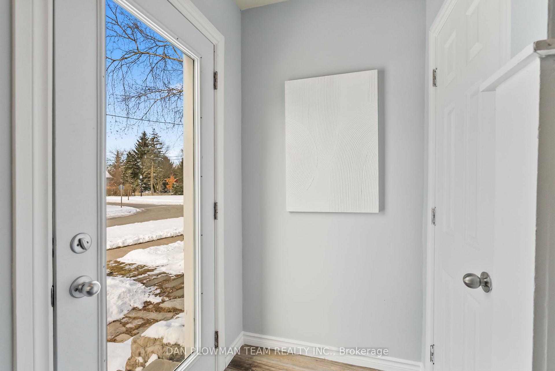 Photo 4 of 23 John Street, Scugog, Port Perry — HOMEH