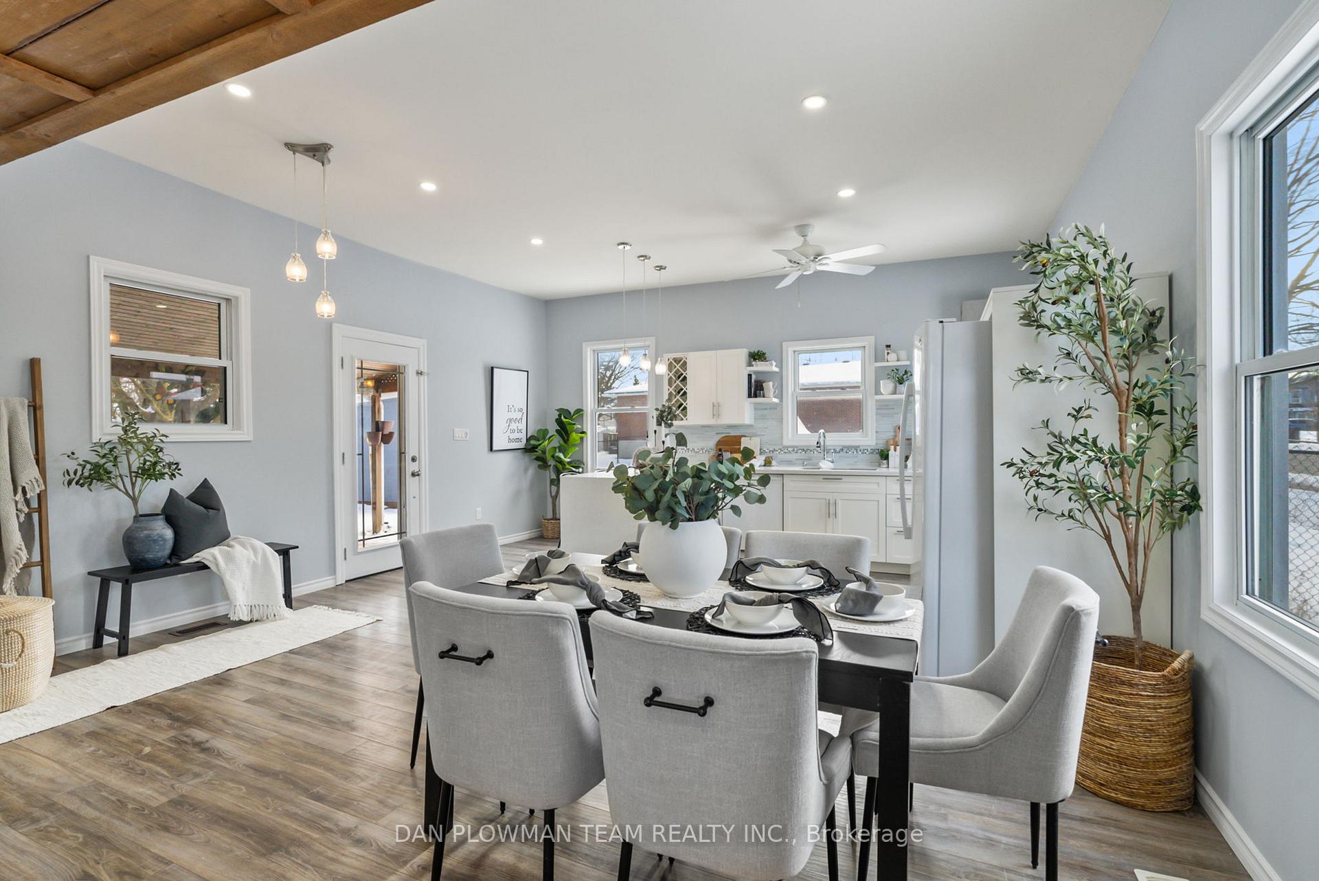 Photo 10 of 23 John Street, Scugog, Port Perry — HOMEH