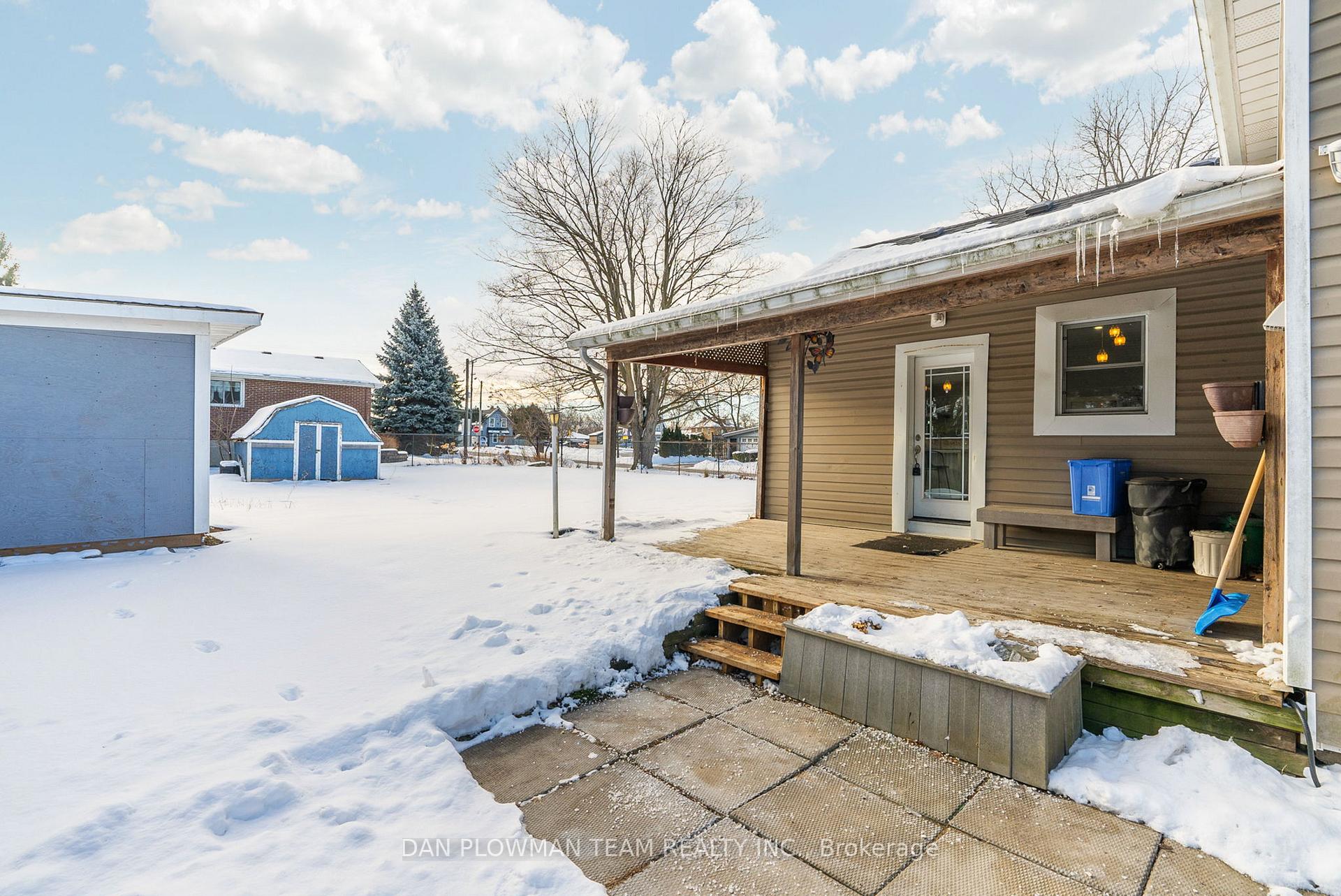 Photo 26 of 23 John Street, Scugog, Port Perry — HOMEH