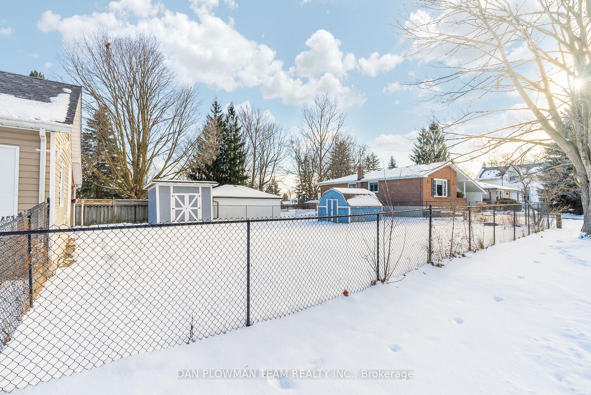 Photo 28 of 23 John Street, Scugog, Port Perry — HOMEH