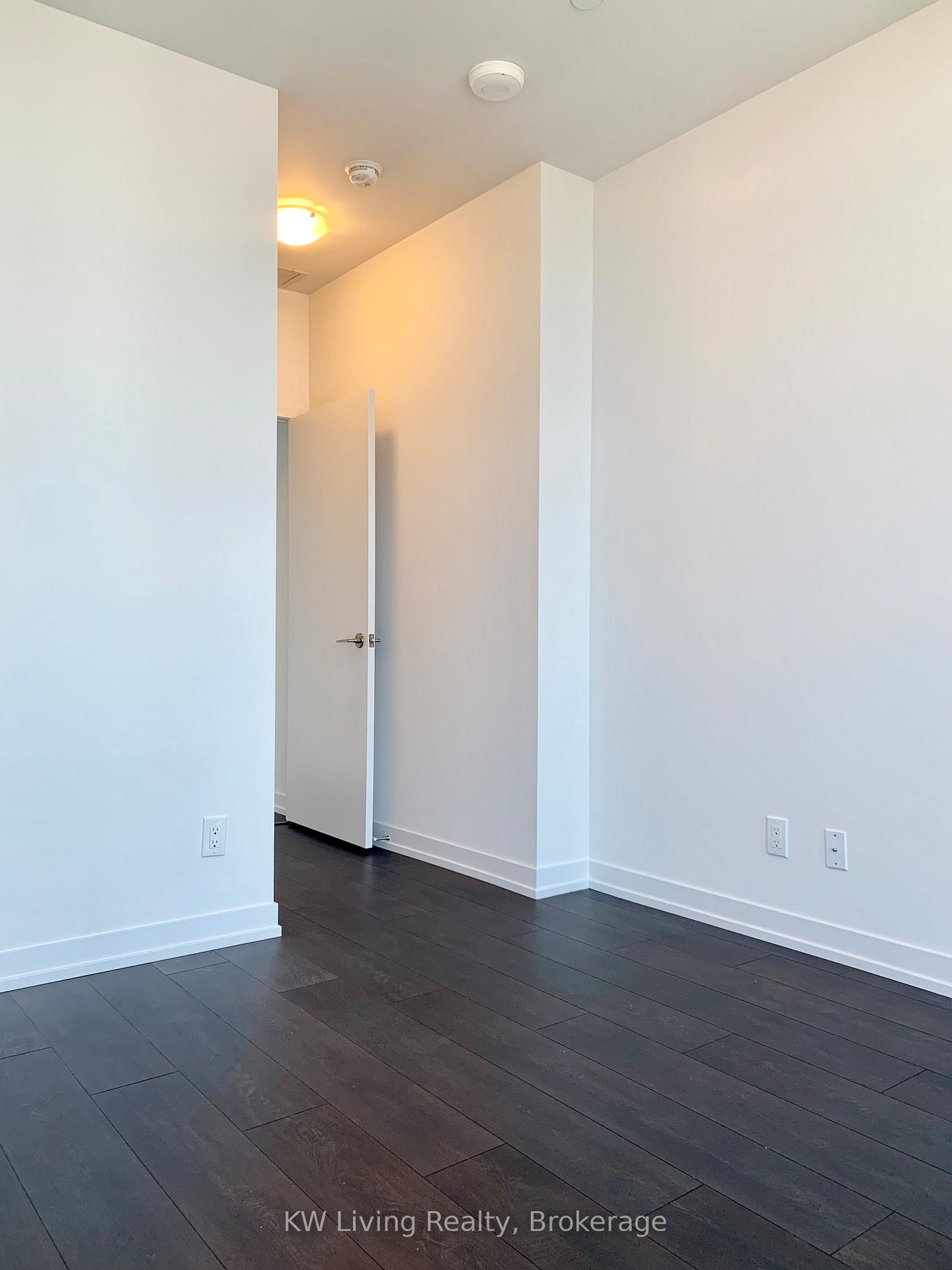 Photo 7 of Unit 3208, 125 Redpath Avenue, Toronto, Mount Pleasant West — HOMEH
