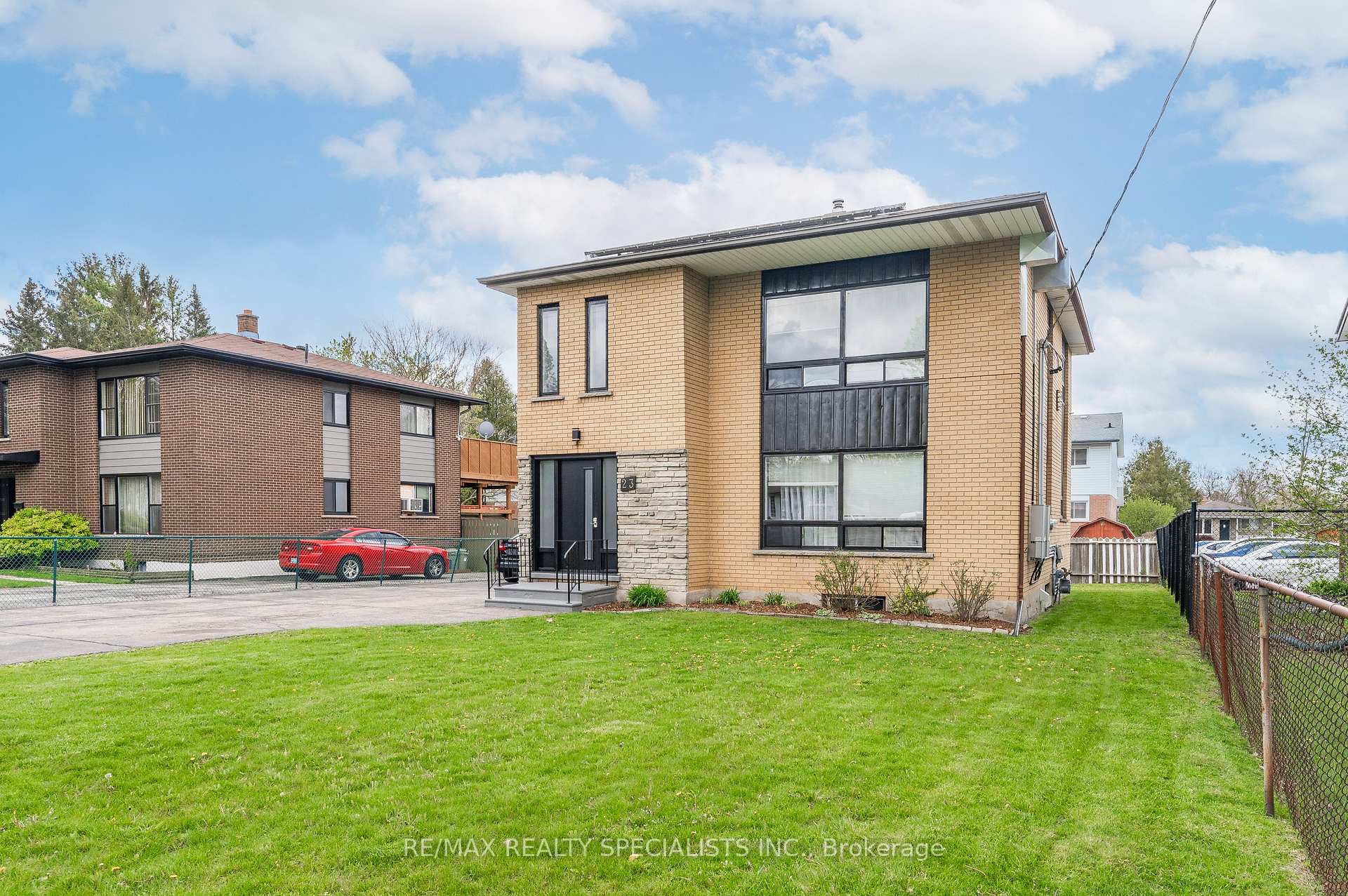 Photo 6 of 23 Rutherford Drive, Kitchener, Centreville Chicopee — HOMEH