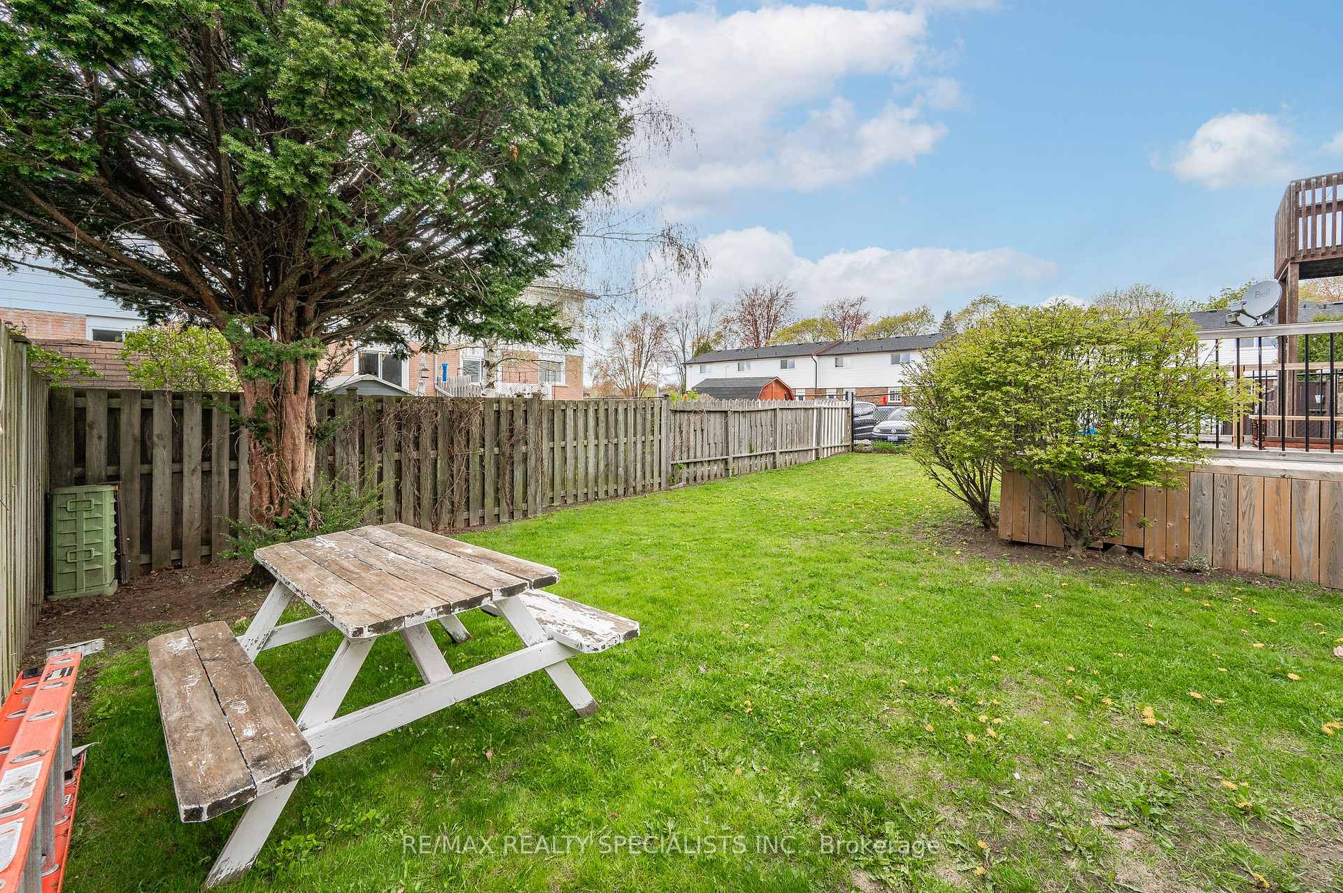 Photo 14 of 23 Rutherford Drive, Kitchener, Centreville Chicopee — HOMEH