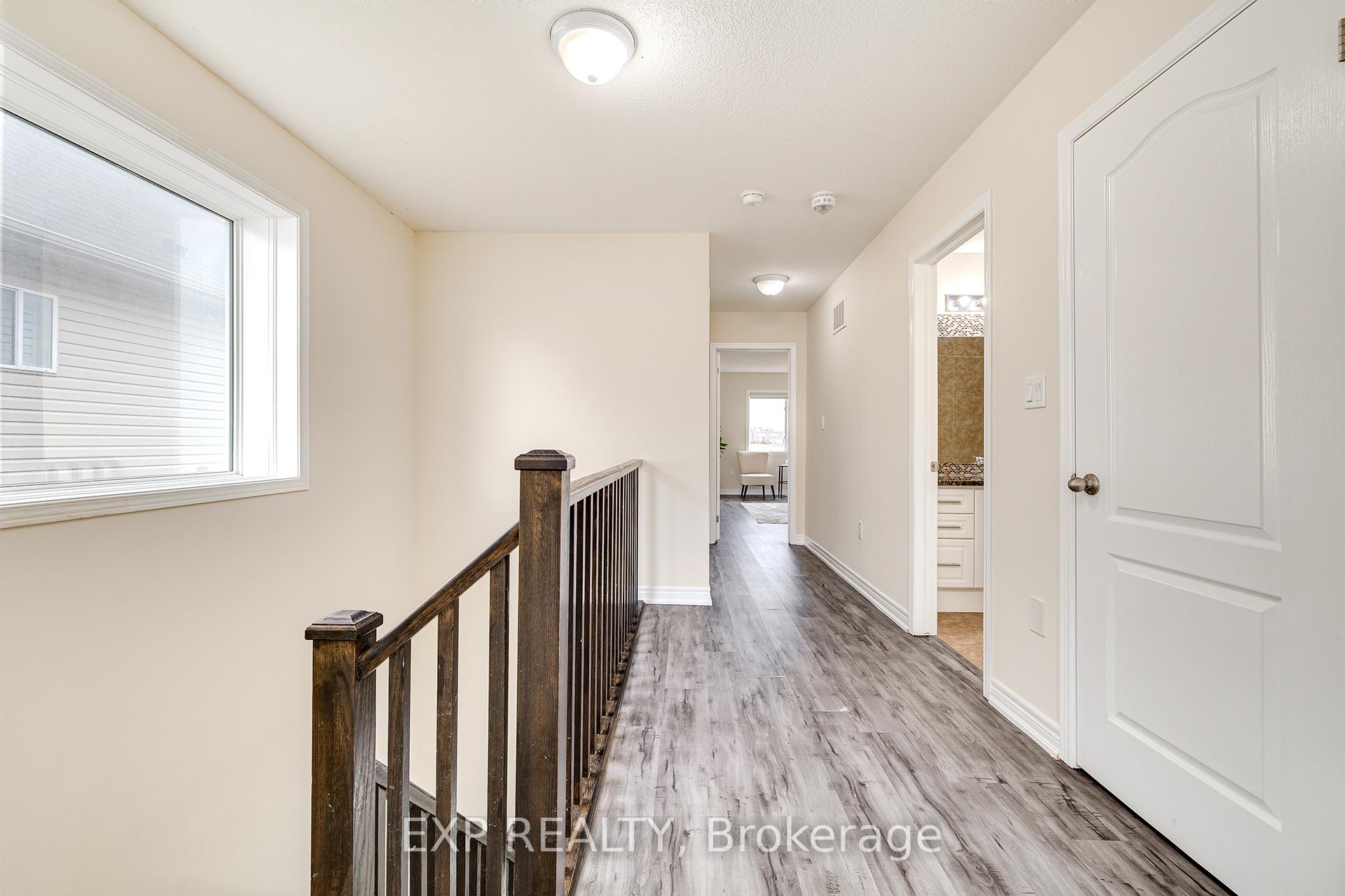 Photo 14 of 171 Lormont Boulevard, Hamilton, Stoney Creek Mountain — HOMEH