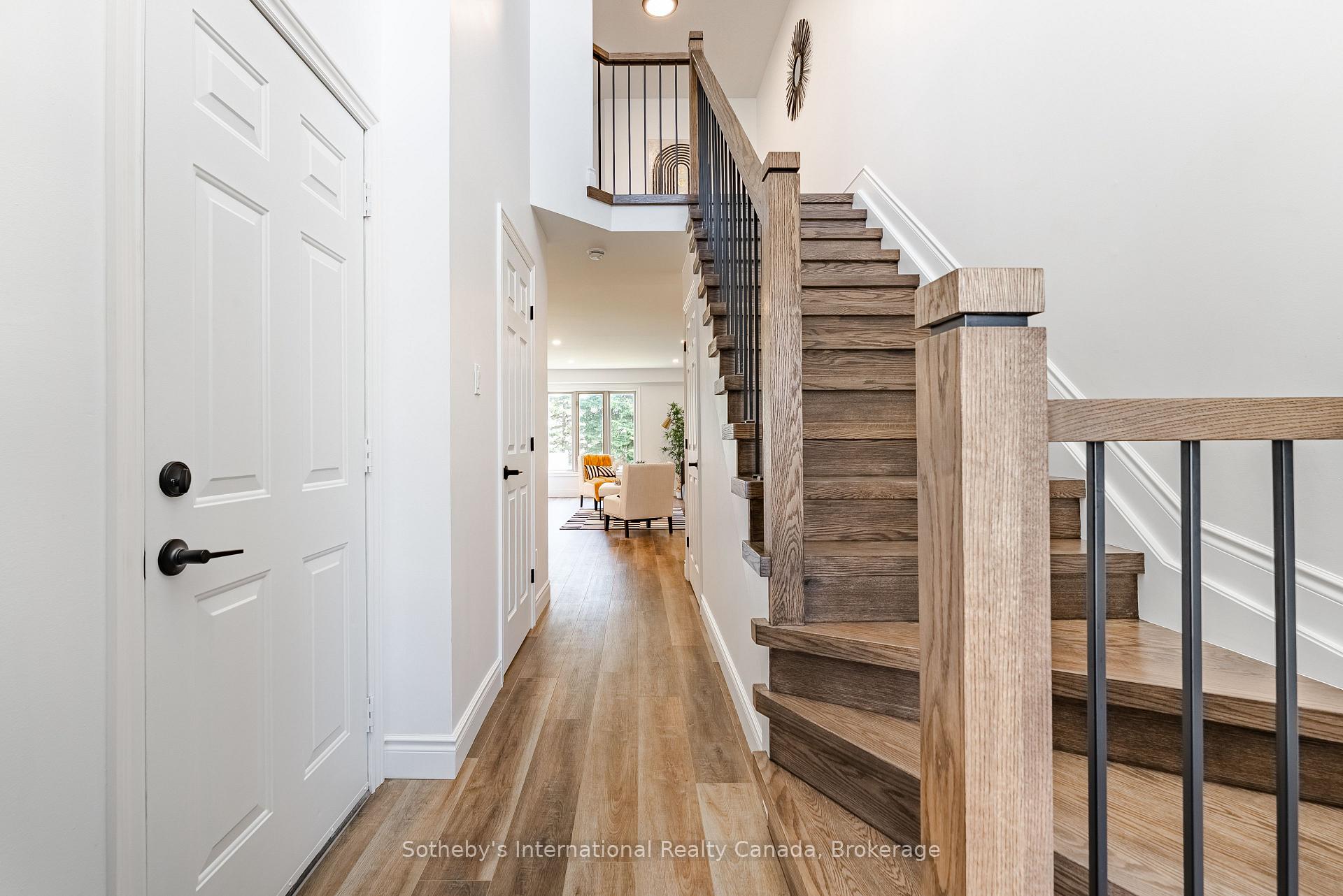 Photo 4 of 501 Southridge Drive, Hamilton, Mountview — HOMEH
