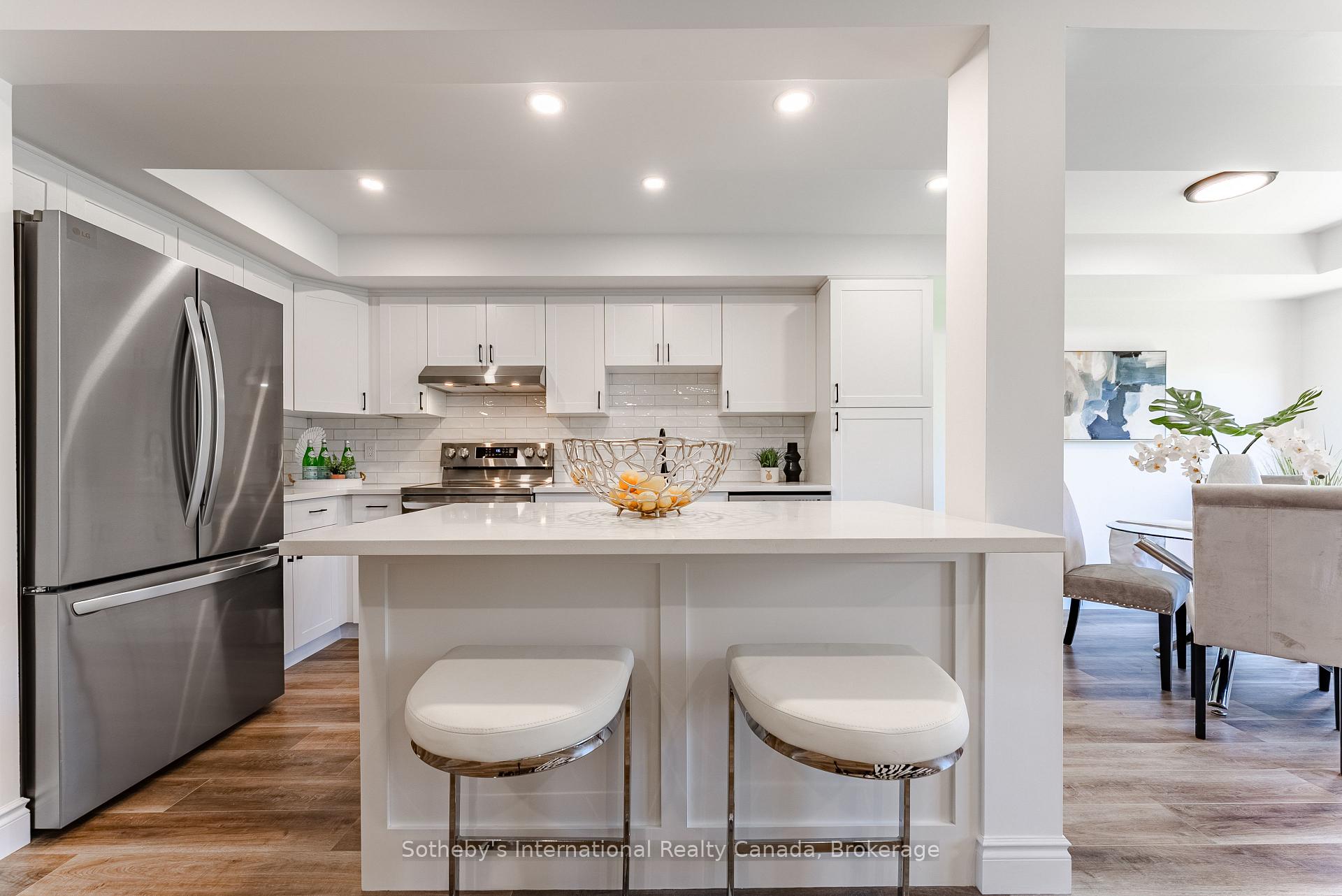 Photo 5 of 501 Southridge Drive, Hamilton, Mountview — HOMEH