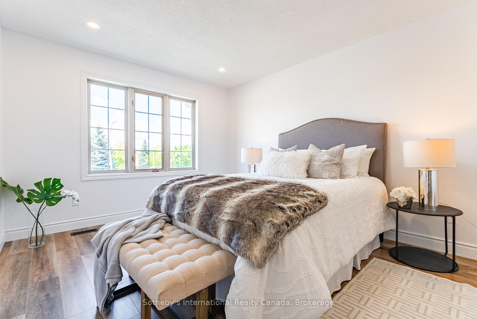 Photo 32 of 501 Southridge Drive, Hamilton, Mountview — HOMEH