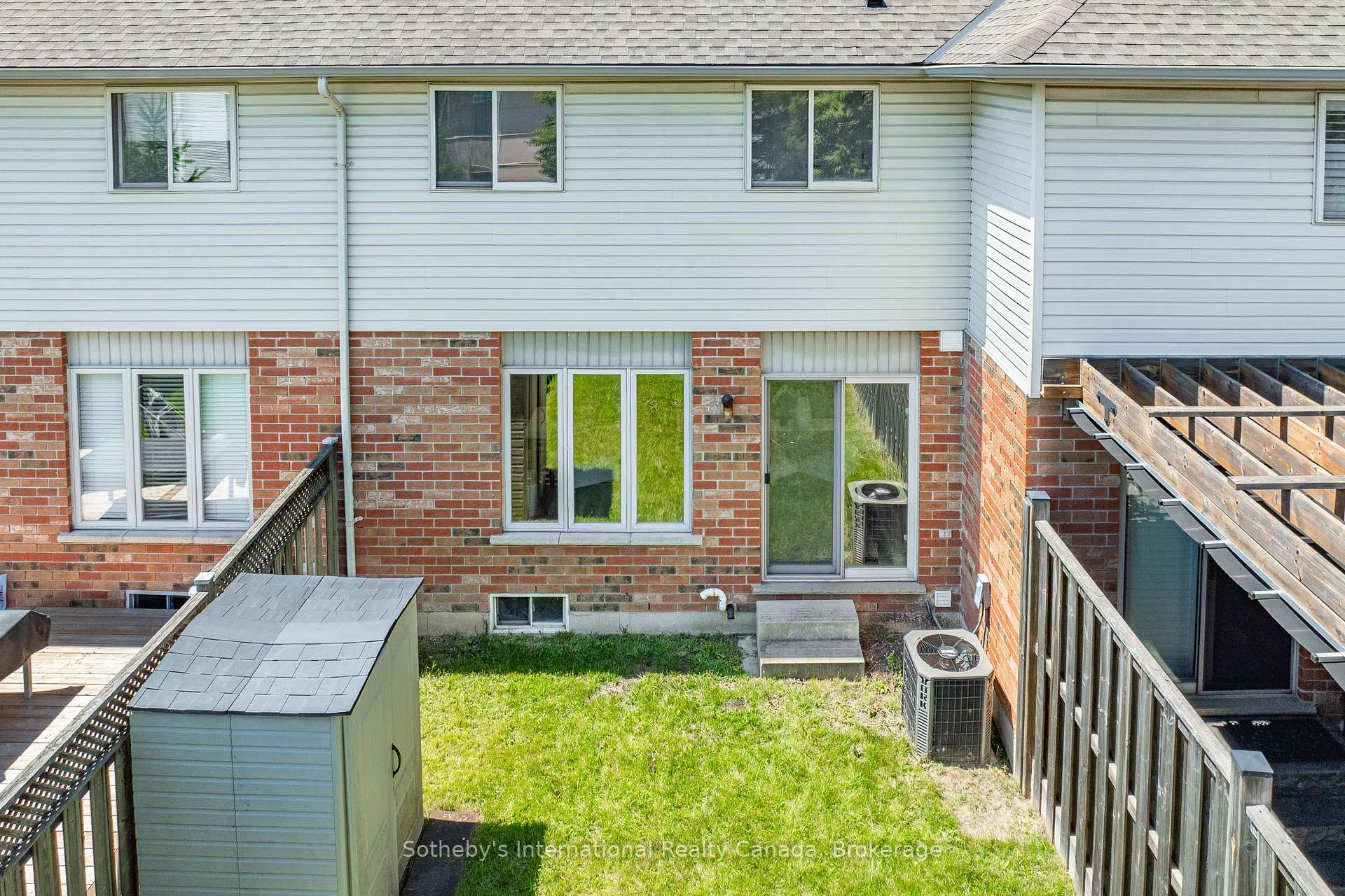 Photo 36 of 501 Southridge Drive, Hamilton, Mountview — HOMEH