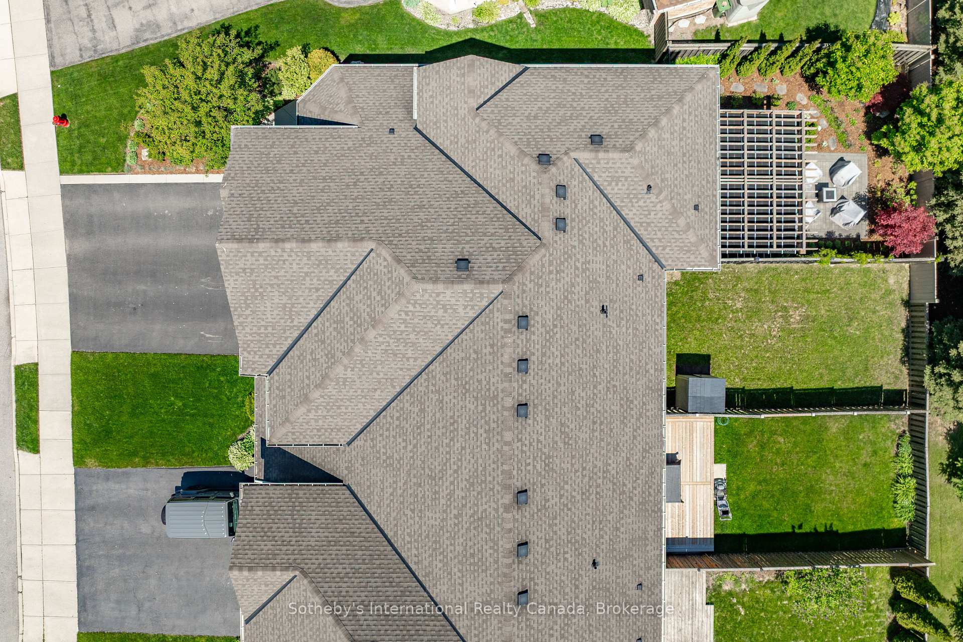 Photo 45 of 501 Southridge Drive, Hamilton, Mountview — HOMEH