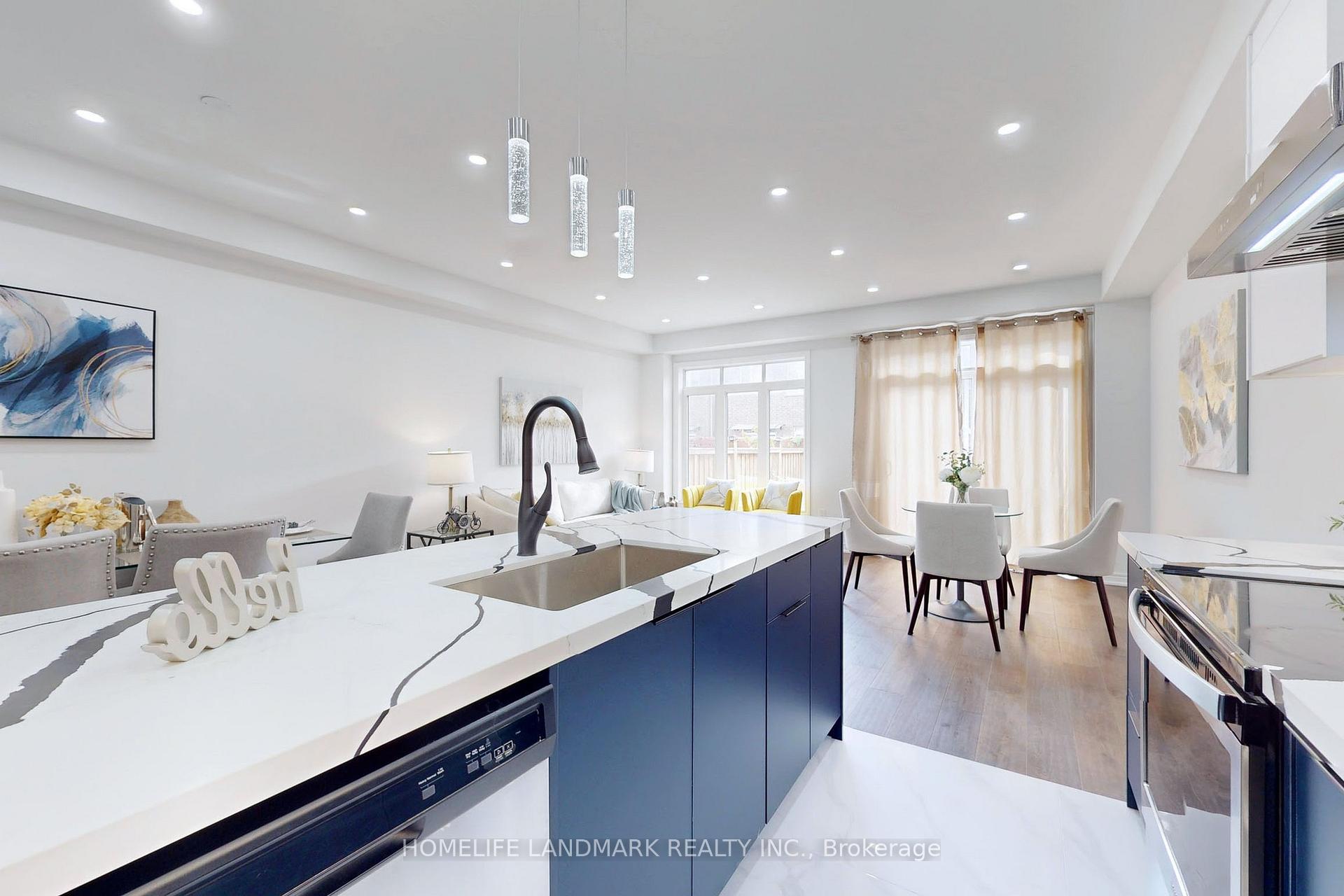 Photo 13 of 7 Reddington Road, Markham, Cedarwood — HOMEH