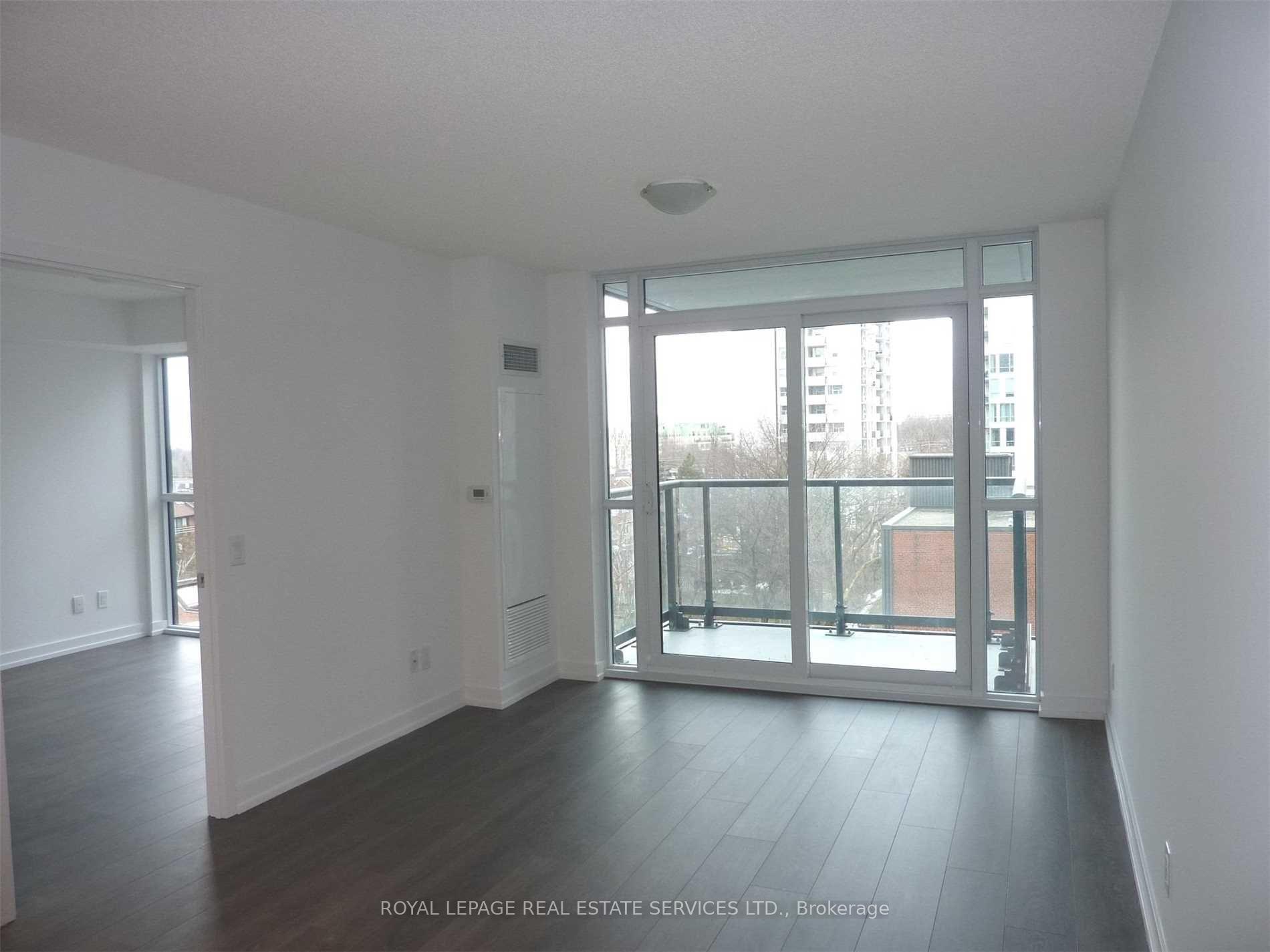Photo 5 of Unit 501, 125 Redpath Avenue, Toronto, Mount Pleasant West — HOMEH