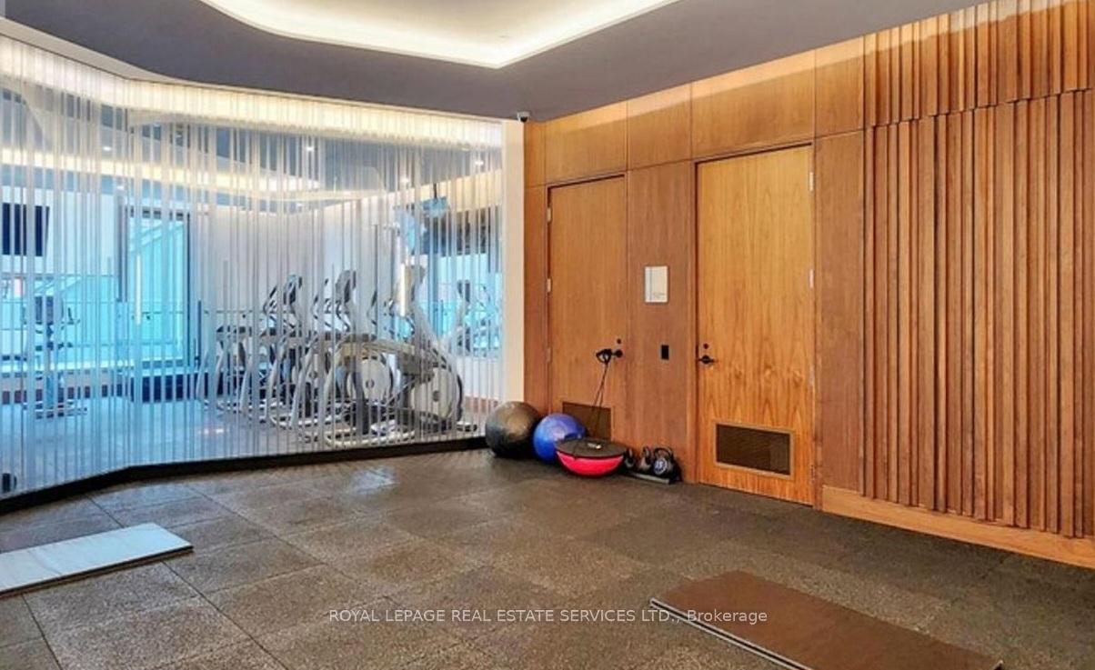 Photo 7 of Unit 501, 125 Redpath Avenue, Toronto, Mount Pleasant West — HOMEH