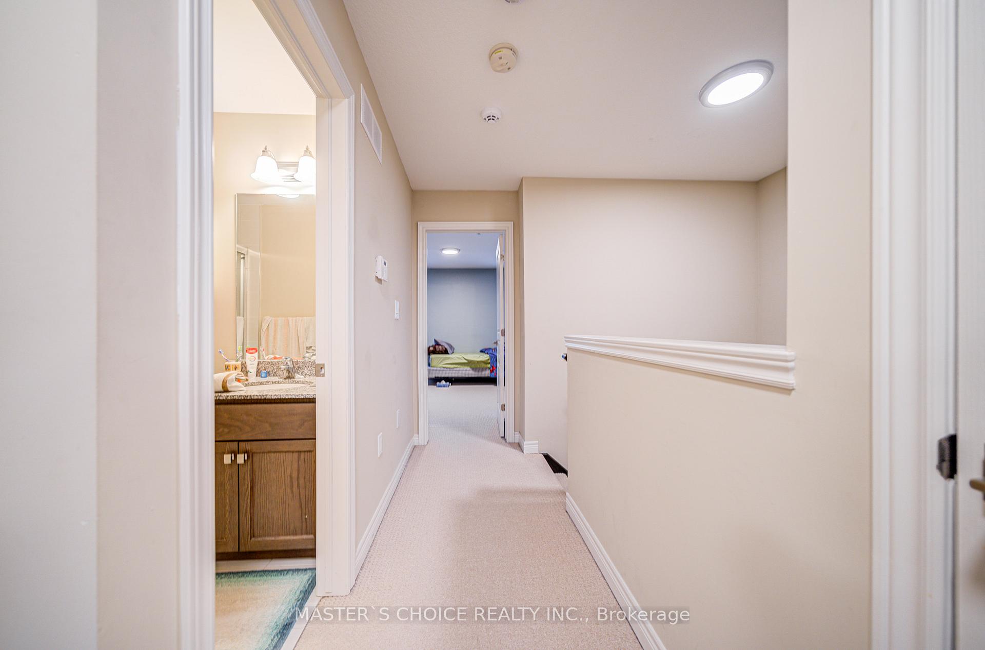 Photo 40 of 9 Andruss Lane, Hamilton, Ancaster — HOMEH