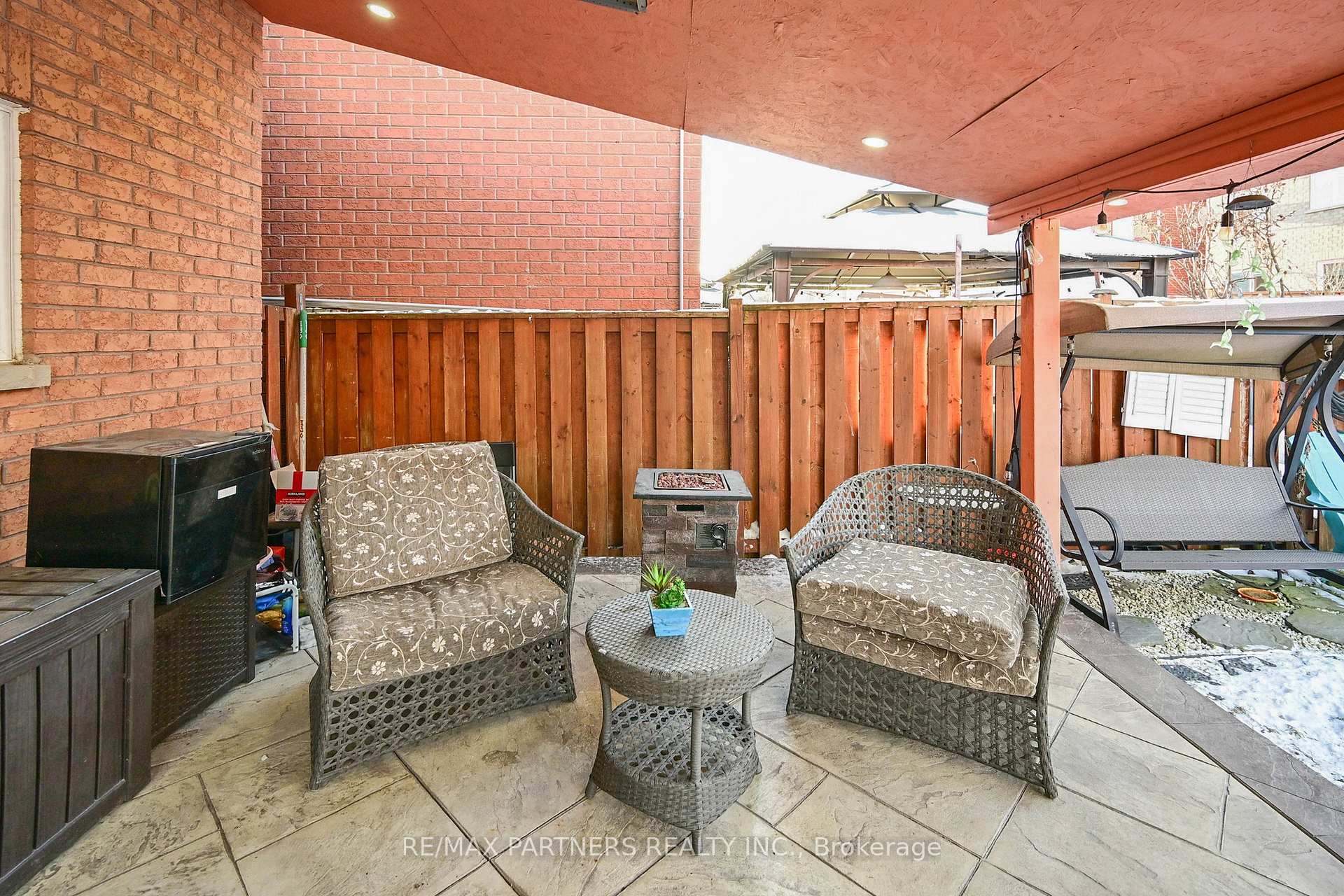 Photo 39 of 16 Tara Crescent, Markham, Cedarwood — HOMEH