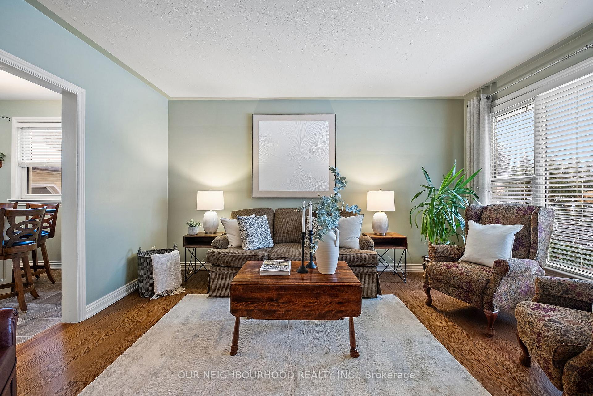 Photo 8 of 210 Lee Avenue, Whitby, Lynde Creek — HOMEH