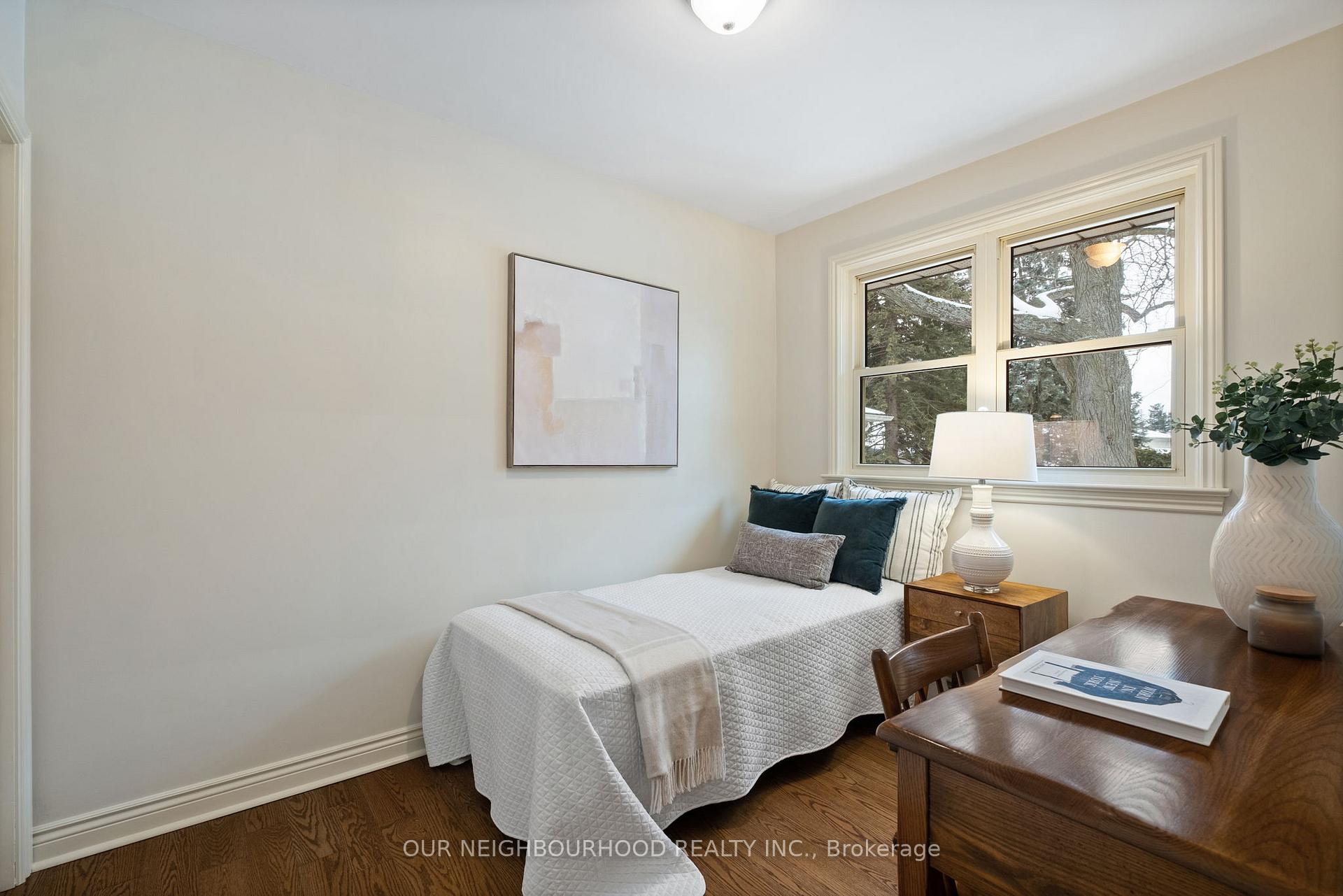 Photo 17 of 210 Lee Avenue, Whitby, Lynde Creek — HOMEH