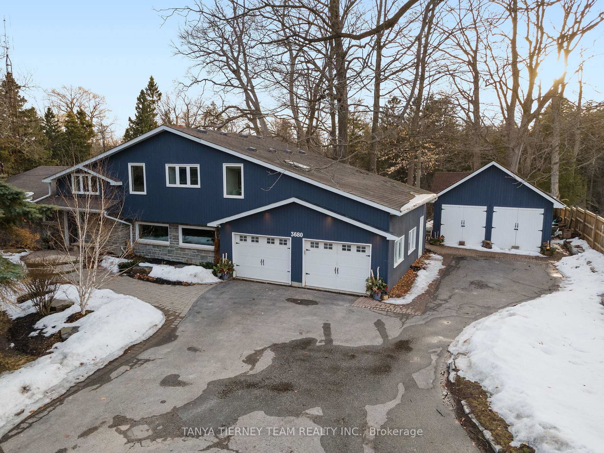 Photo 1 of 3680 Anderson Street, Whitby, Pringle Creek — HOMEH