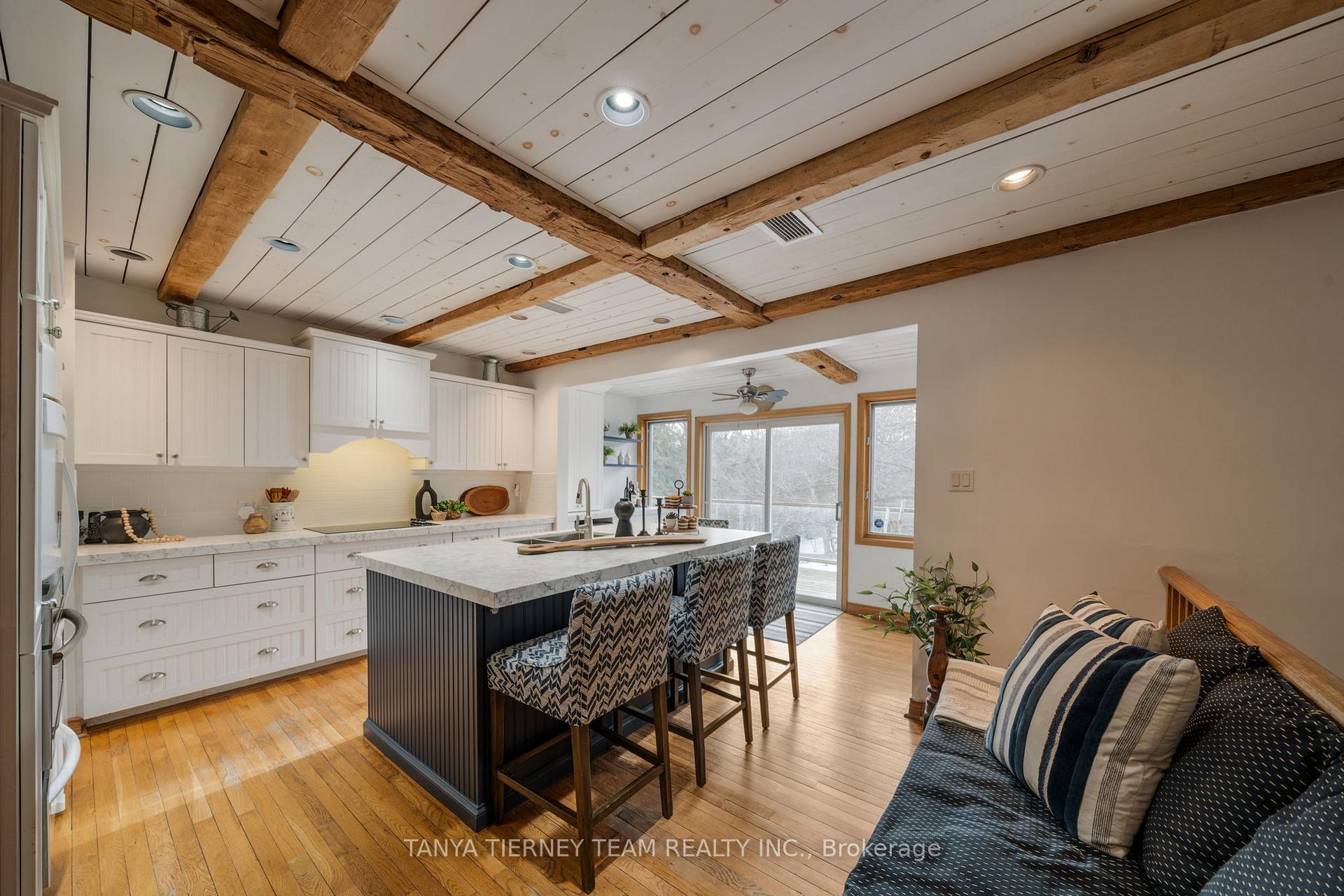 Photo 11 of 3680 Anderson Street, Whitby, Pringle Creek — HOMEH